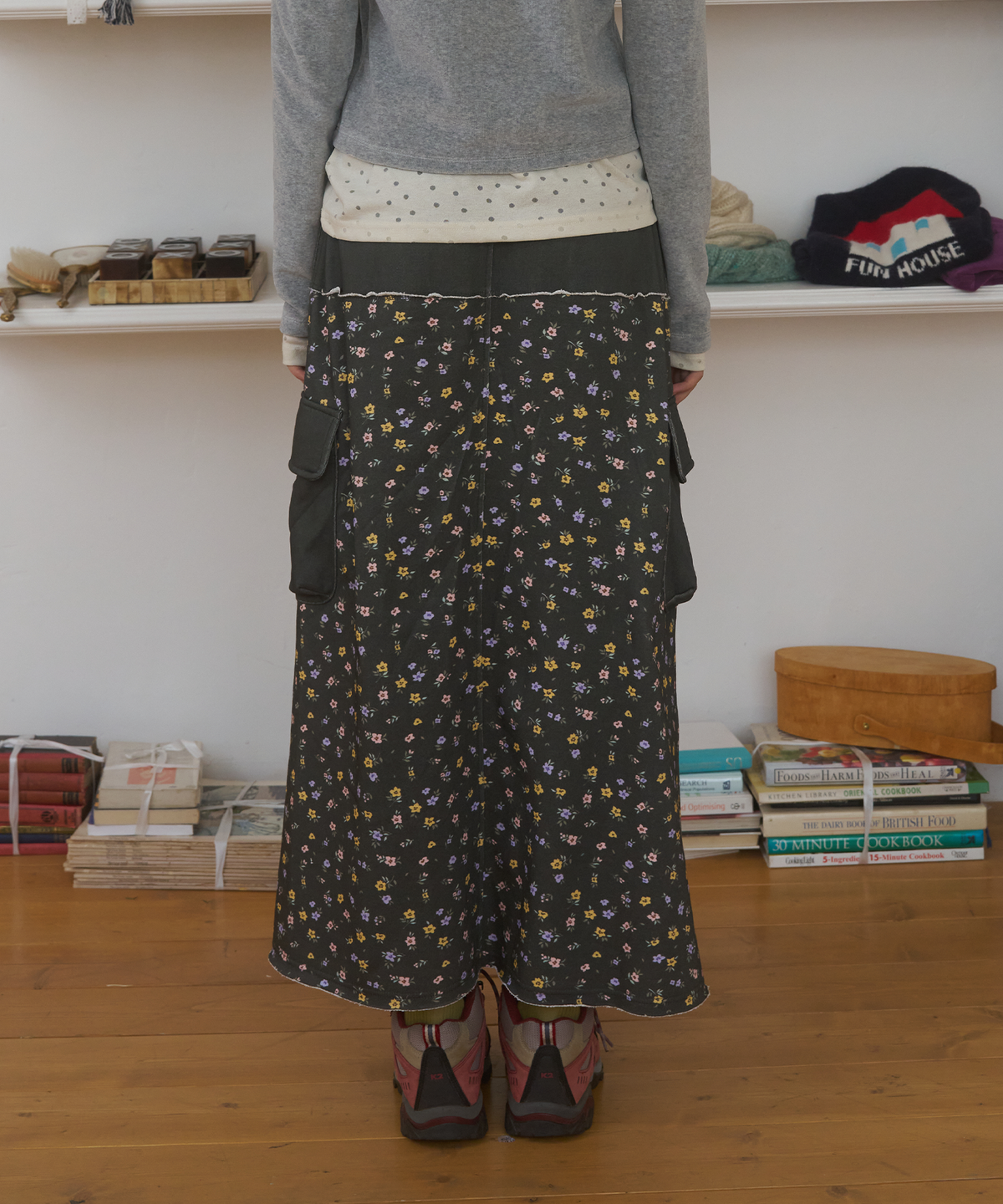 펀프롬펀(FUNFROMFUN) Pocket Long Skirt, Black
