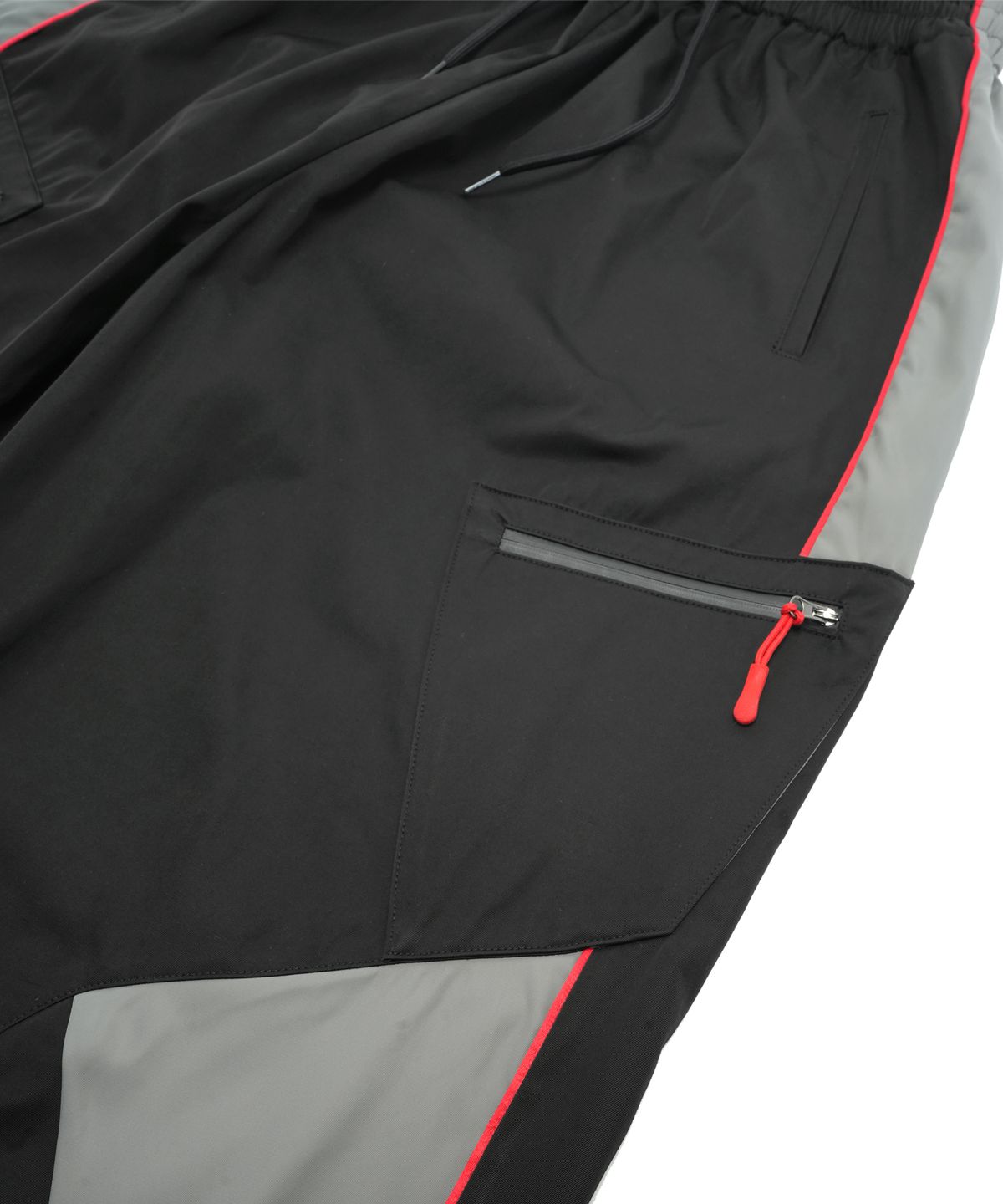 씨비전 바이 씨에스씨(CIVISION BY CSC) INTERVAL WORK TRACK PANTS BLACK