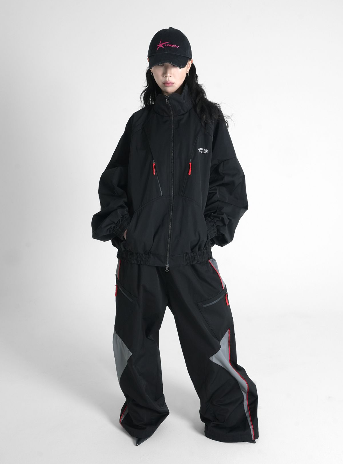 씨비전 바이 씨에스씨(CIVISION BY CSC) INTERVAL WORK TRACK PANTS BLACK