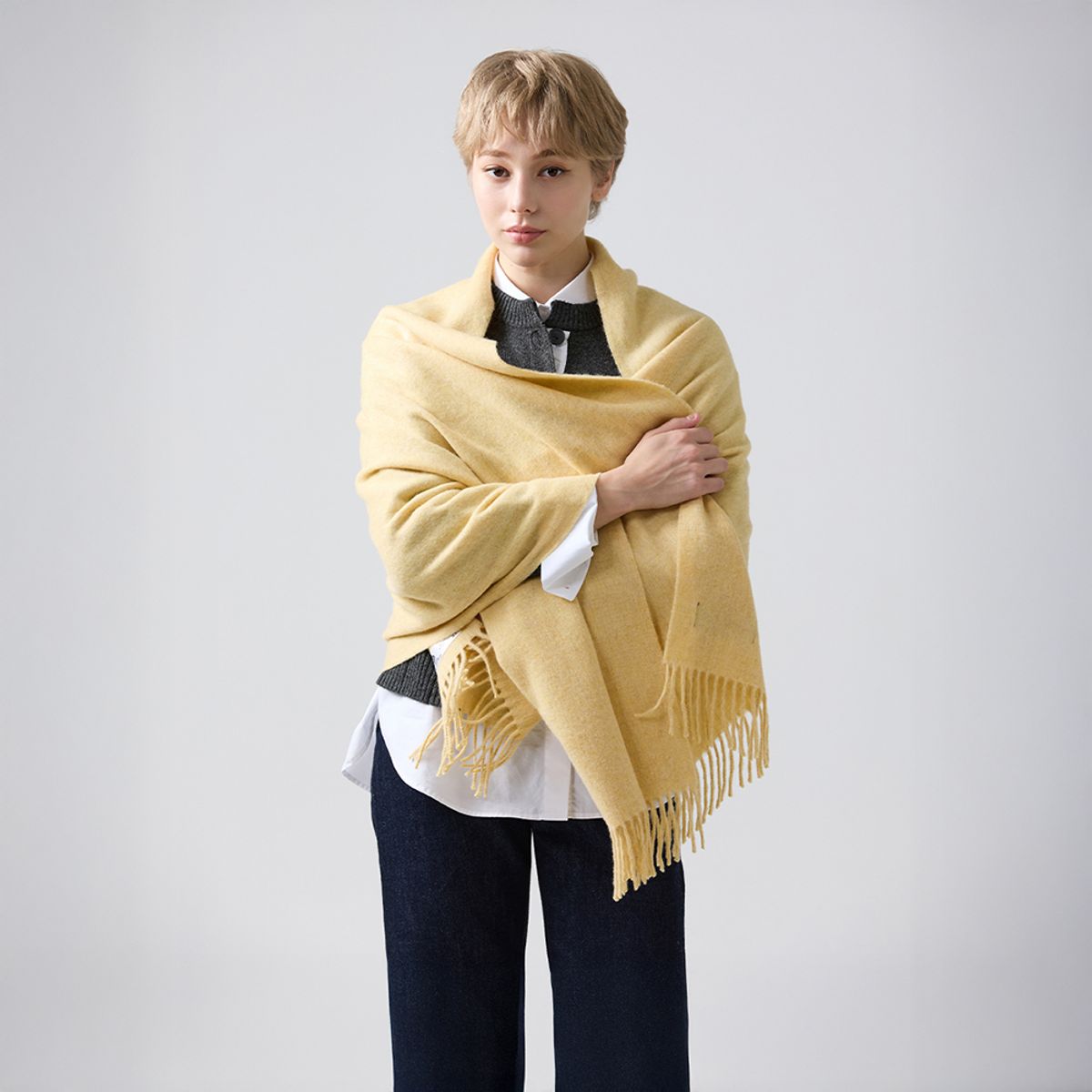 아브라함문(ABRAHAM MOON) 메리노울 숄 70cm - 샌드