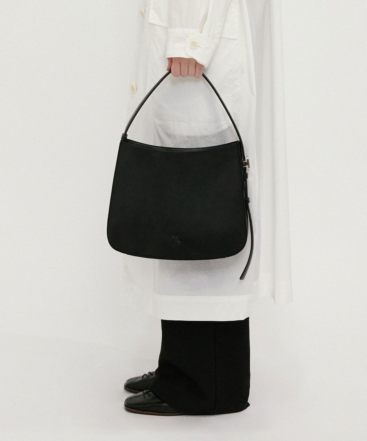 무쿠앤에보니(MUCU AND EBONY) Floe Shoulder Bag _ Black