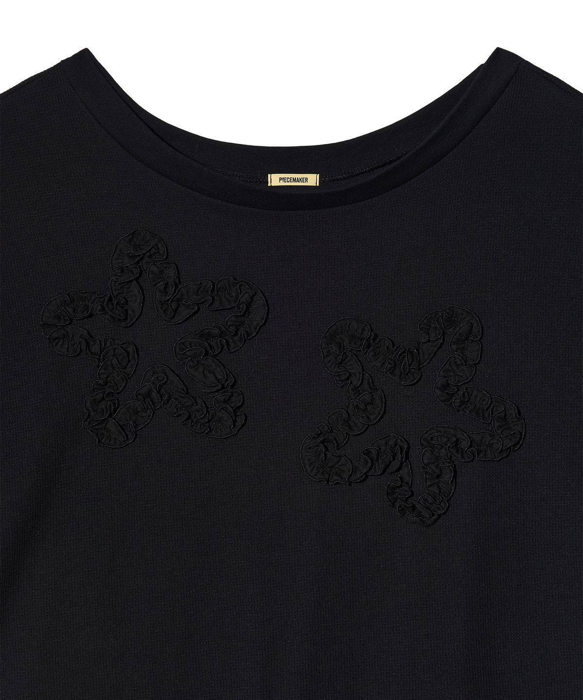 피스메이커(PIECE MAKER) FLOWER OFF-SHOULDER WAFFLE LS (BLACK)