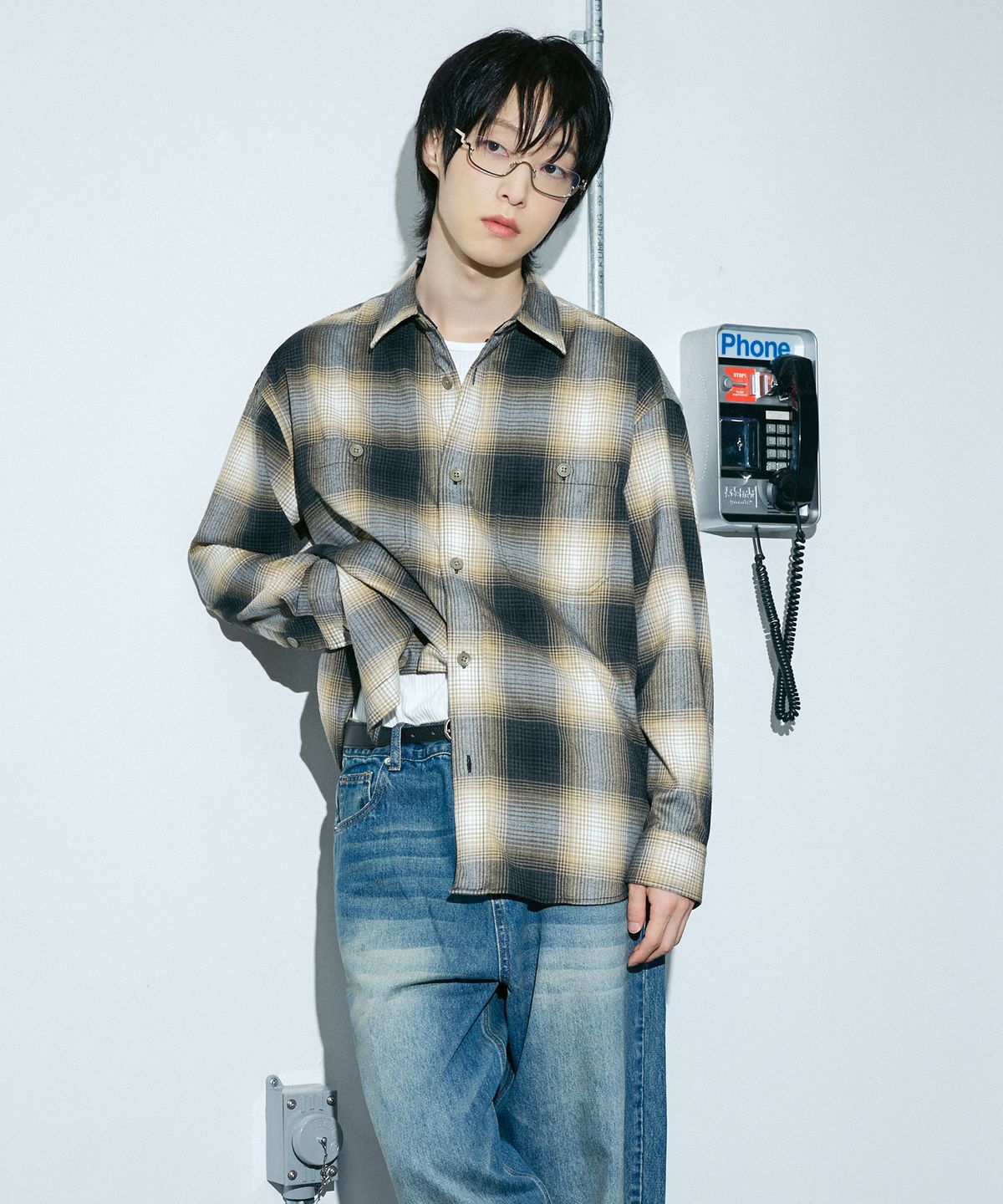 엘엑스티(LXT) 빈티지 모노 체크 투포켓 오버 셔츠 [베이지]