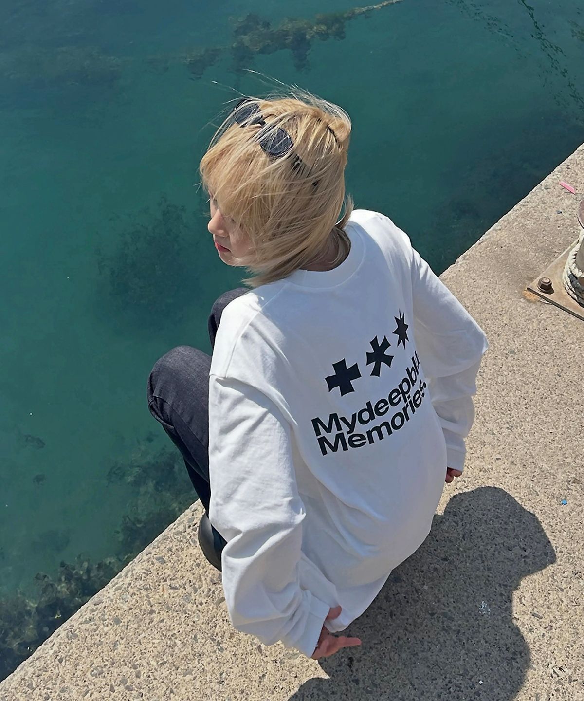 마이딥블루메모리즈(MY DEEP BLUE MEMORIES) MM SYMBOL LOGO LONG SLEEVE T(WHITE)