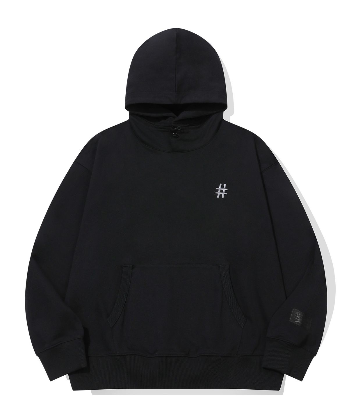 빈트릴(BEENTRILL) 트랜스폼 아플리케 자수 후드(블랙)