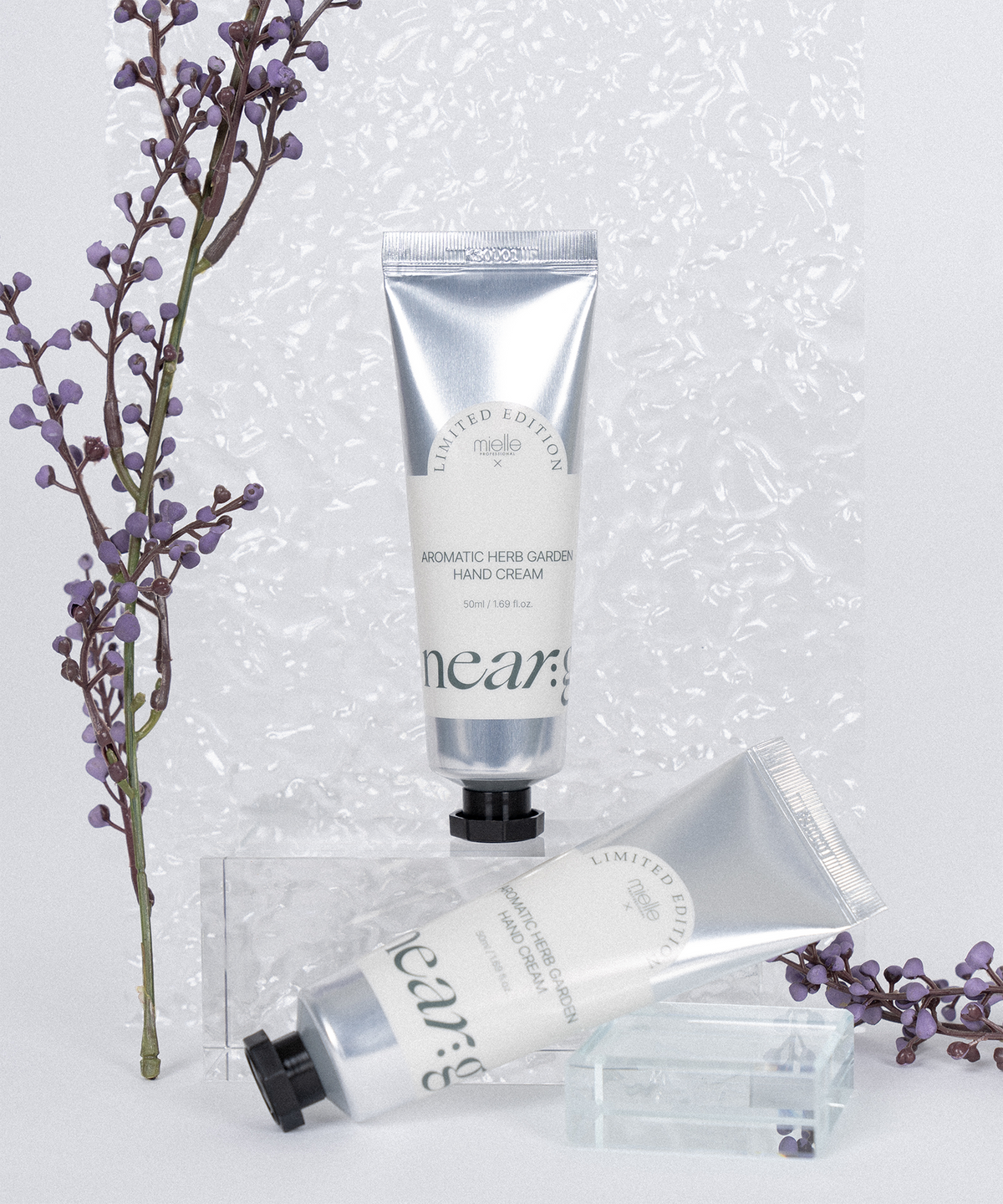니어가든(NEARGARDEN) 아로마틱 허브 가든 끈적임 없는 퍼퓸 핸드크림 50ml