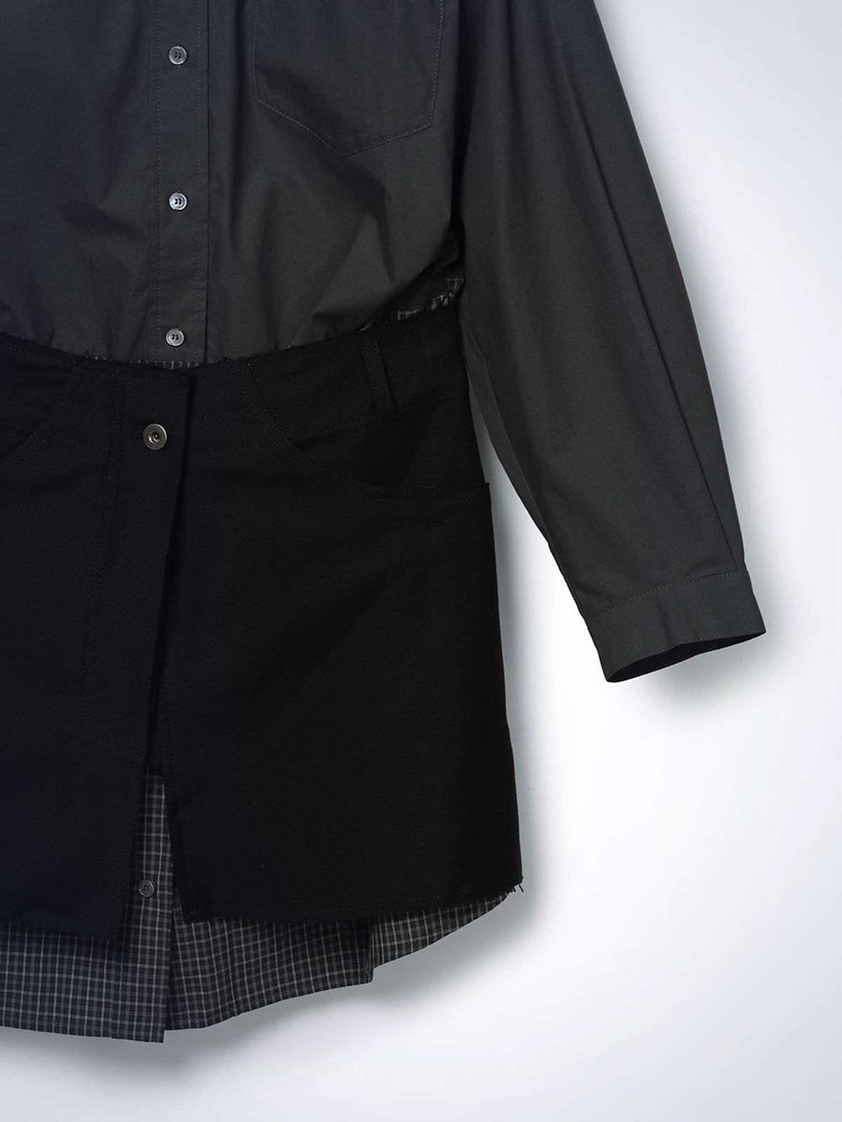 하우스공칠이씨(HAUS072C) PICOT LAYERED ONE-PIECE DARK GREY