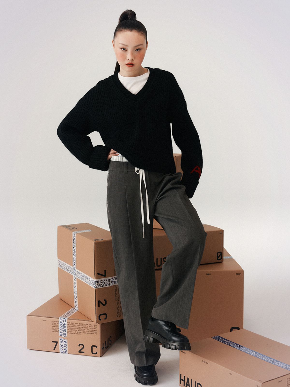 하우스공칠이씨(HAUS072C) BELLE ROLL-UP KNIT BLACK