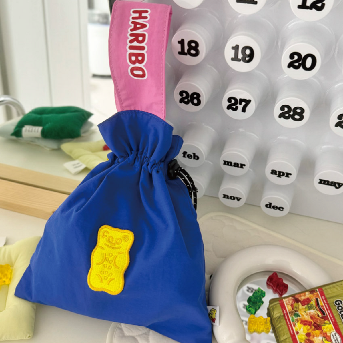 하리보(HARIBO) 골드베렌 스트링 핸들 파우치