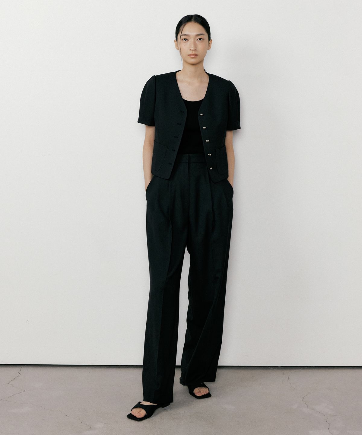 오떼뜨(OCTETTE) TWO TUCK TROUSER_2COLOR