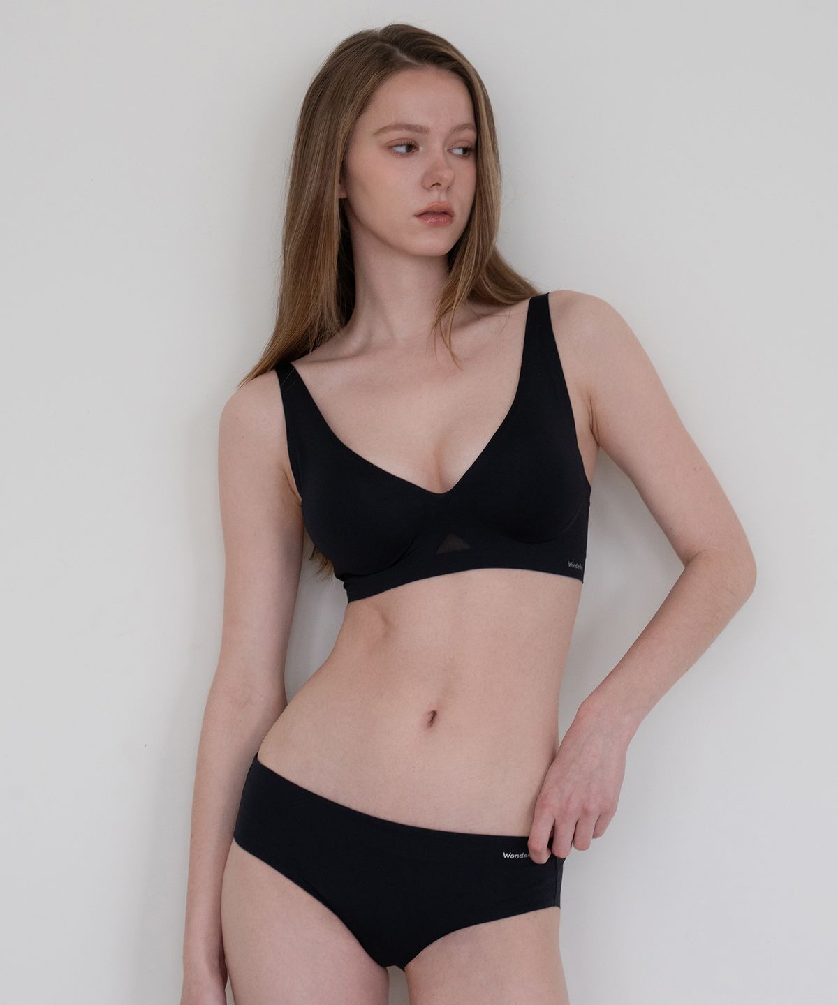 원더브라(WONDERBRA) 볼륨 심리스 브라팬티 세트 (3colors)