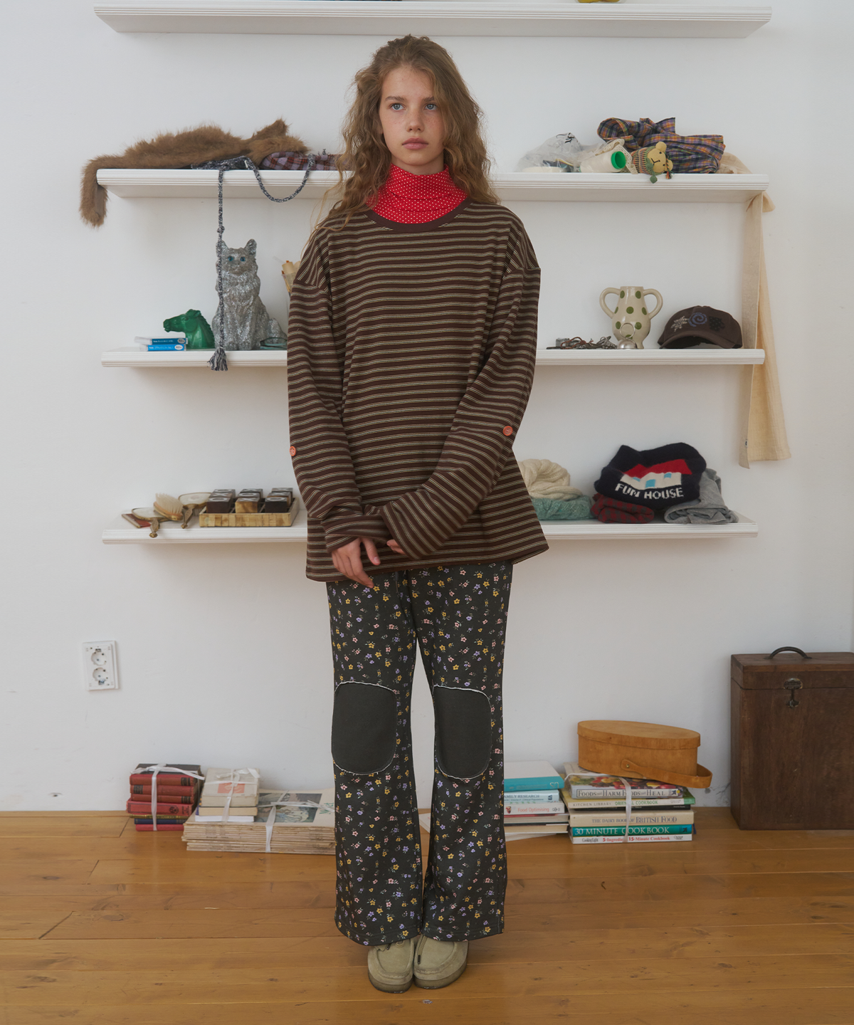 펀프롬펀(FUNFROMFUN) Loose Fit Stripe Tee, Brown