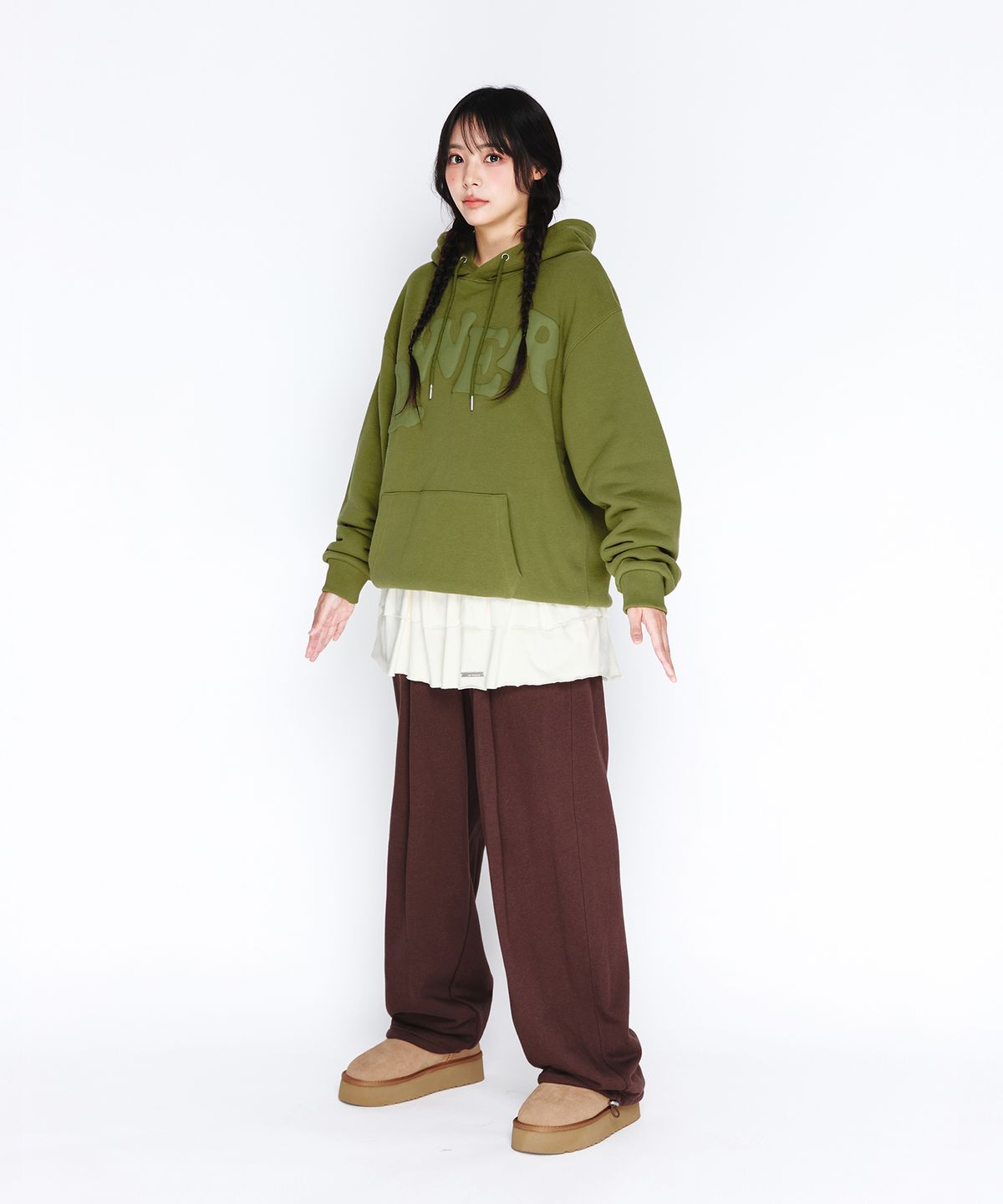 아메스 월드와이드(AMES-WORLDWIDE) QWER BIG TYPO HOODIE GREEN