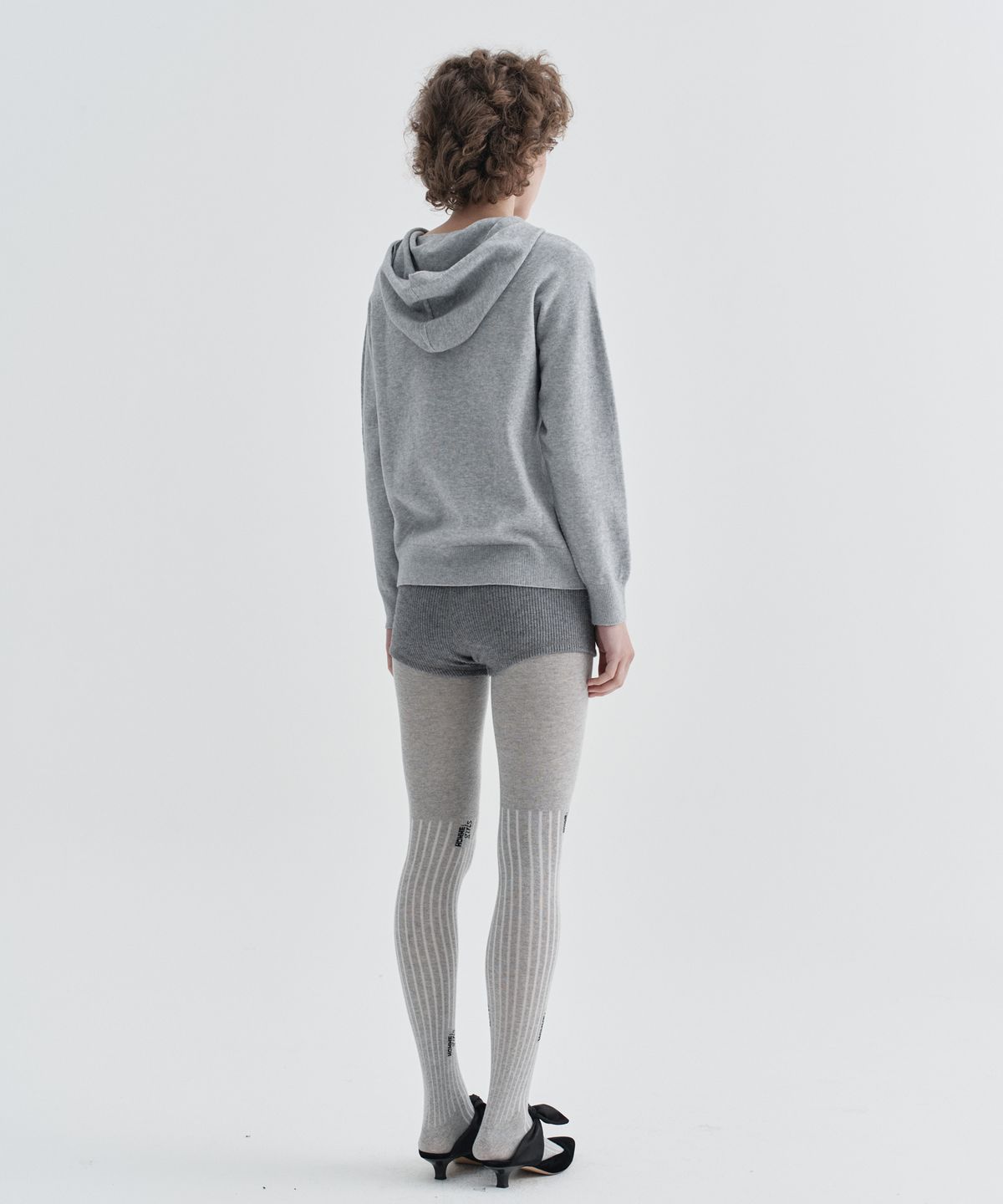 이지오 우먼(EZIO WOMEN) W Essential Hoodie Knit_Grey