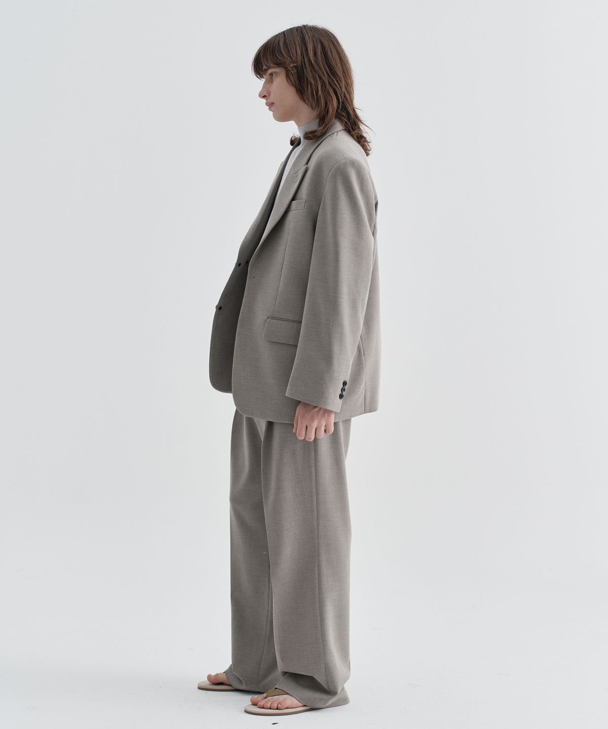 이지오(EZIO) Classic Single Blazer_Beige