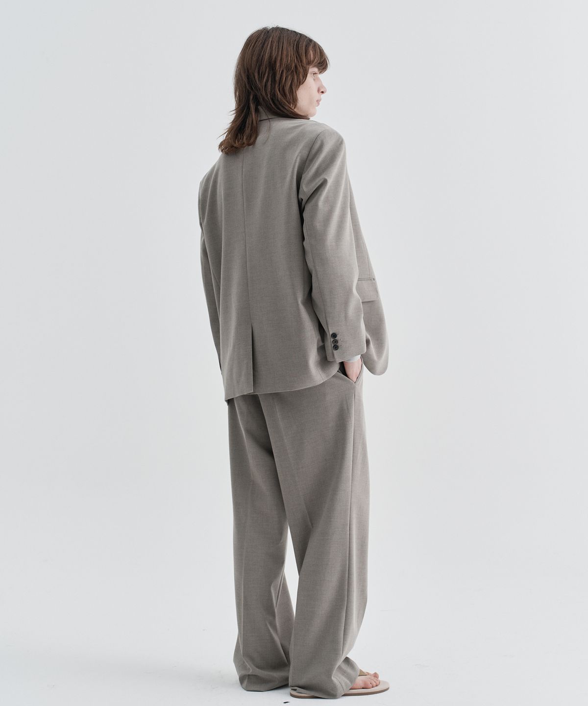 이지오(EZIO) Classic Single Blazer_Beige