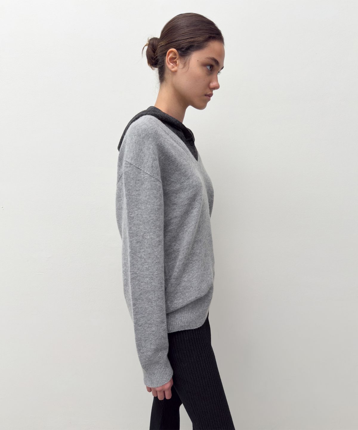 다이애그널(DIAGONAL) V NECK CASHMERE KNIT (grey)