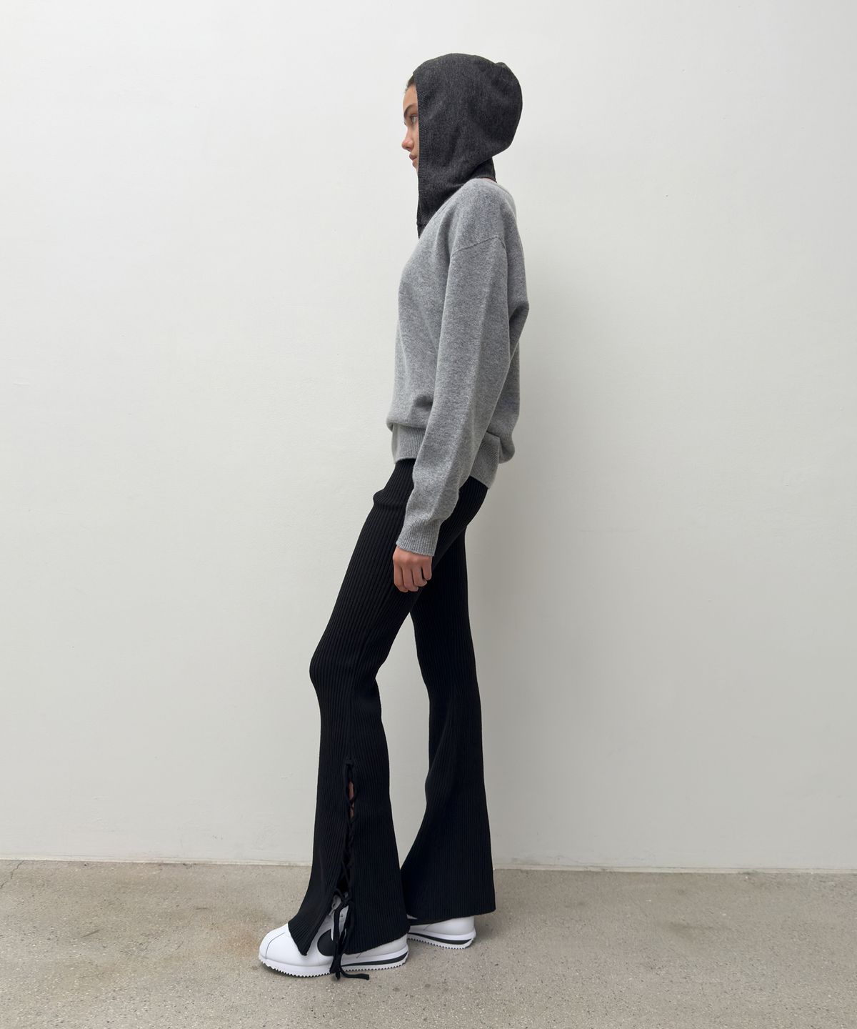 다이애그널(DIAGONAL) V NECK CASHMERE KNIT (grey)