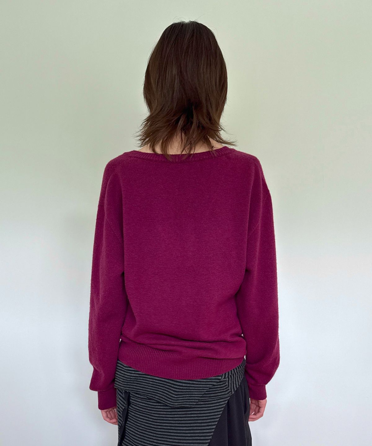 다이애그널(DIAGONAL) V NECK CASHMERE KNIT (plum)