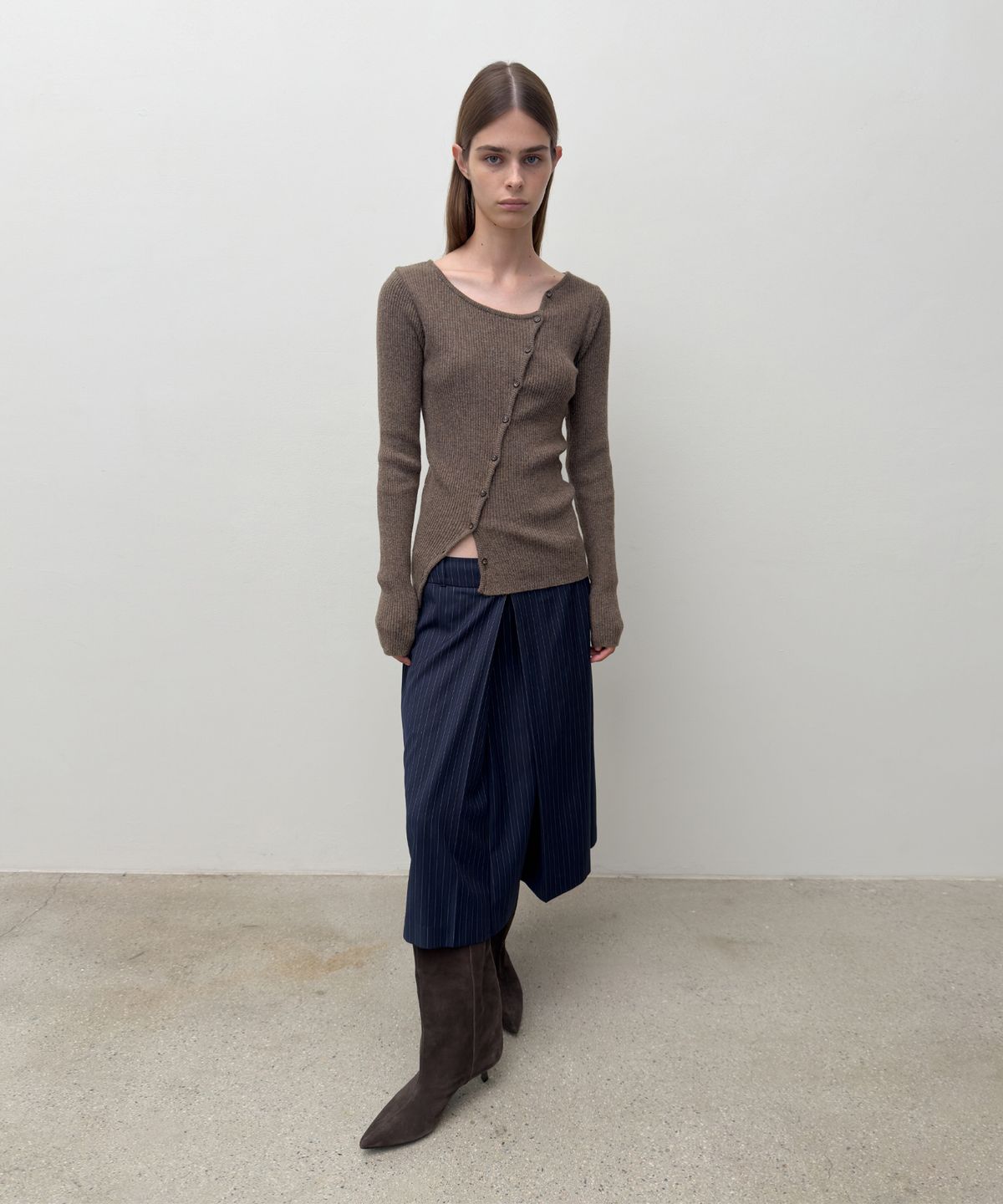 다이애그널(DIAGONAL) DIAGONAL BUTTON KNIT (brown)