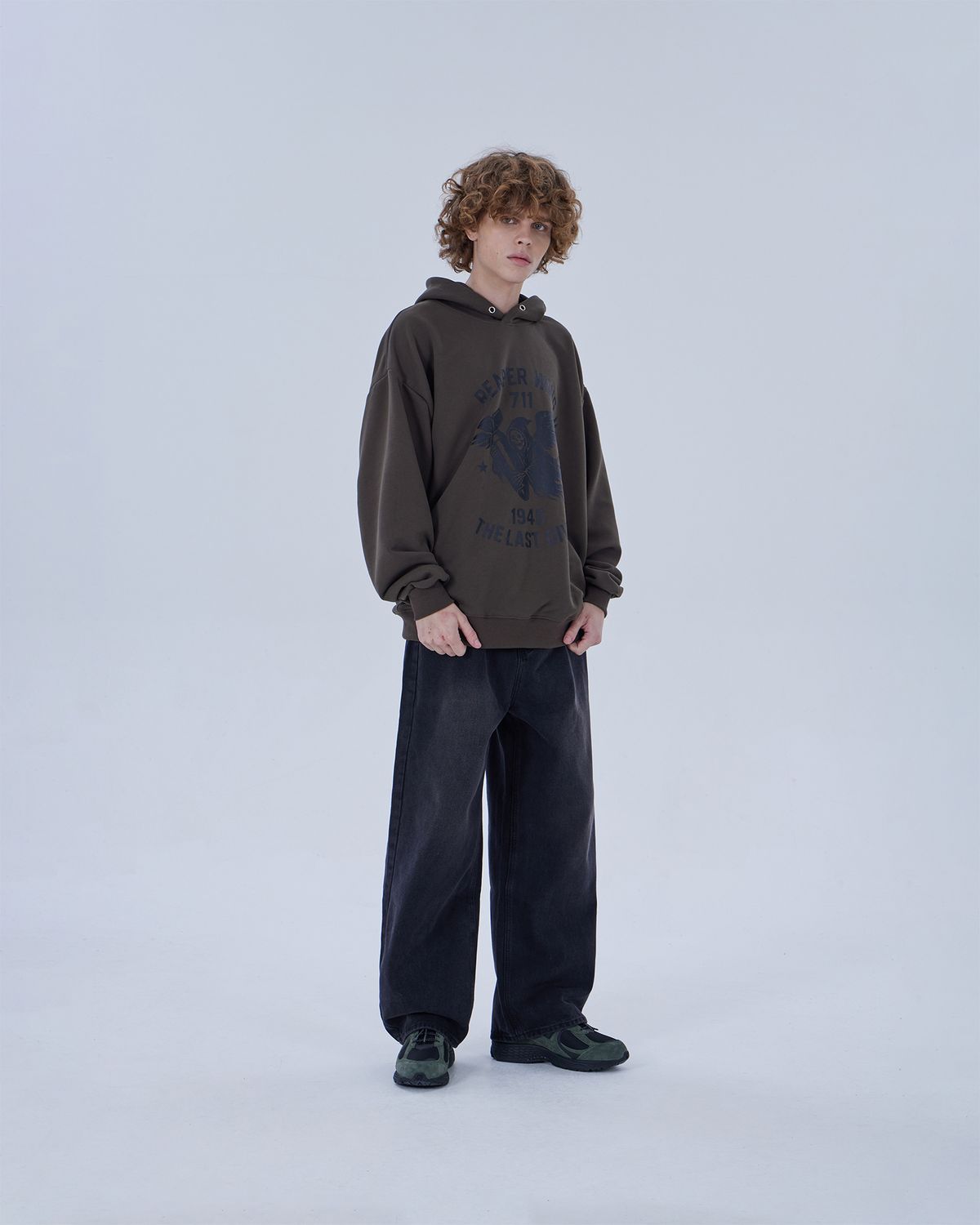 디스펑트(DYSFUNCT) BRUSH WASHING DENIM PANTS (BLACK)