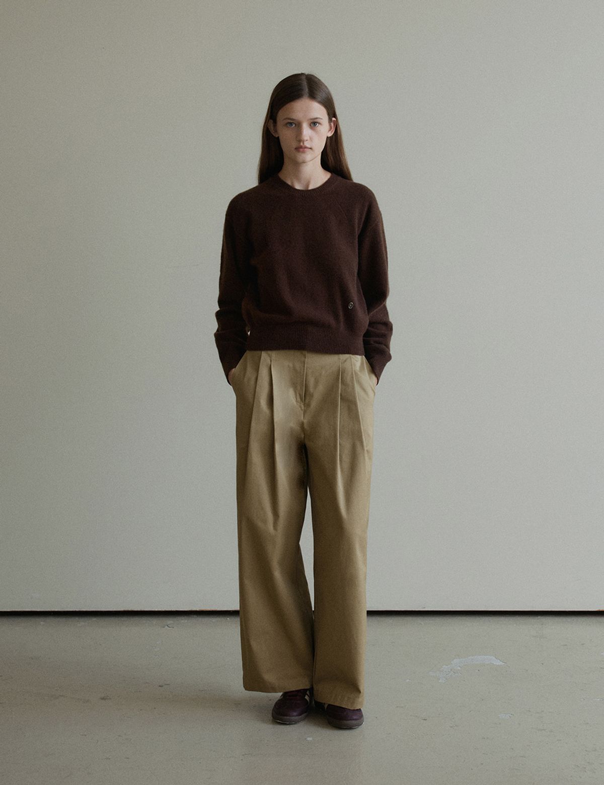 더엘로(THEELO) Yak Round Knit (Brown)