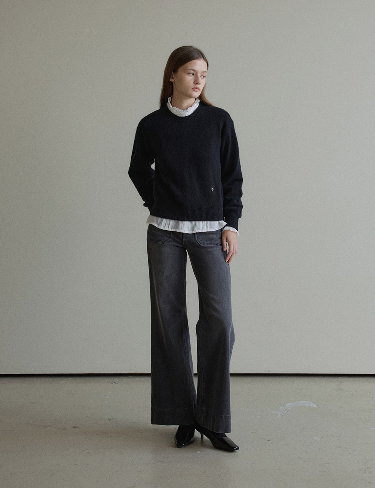 더엘로(THEELO) Yak Round Knit (Black)