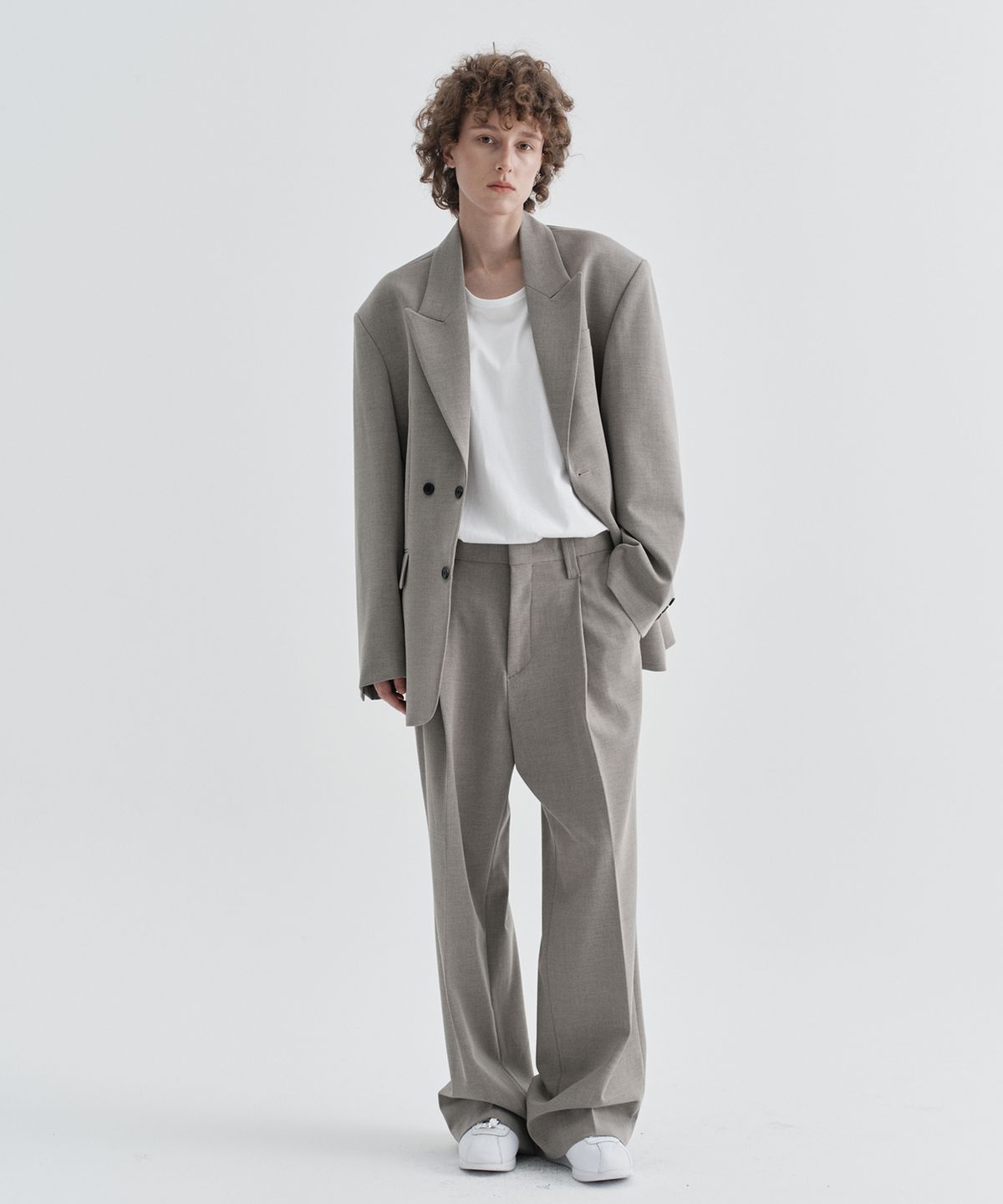 이지오 우먼(EZIO WOMEN) W Classic Single Blazer_Beige