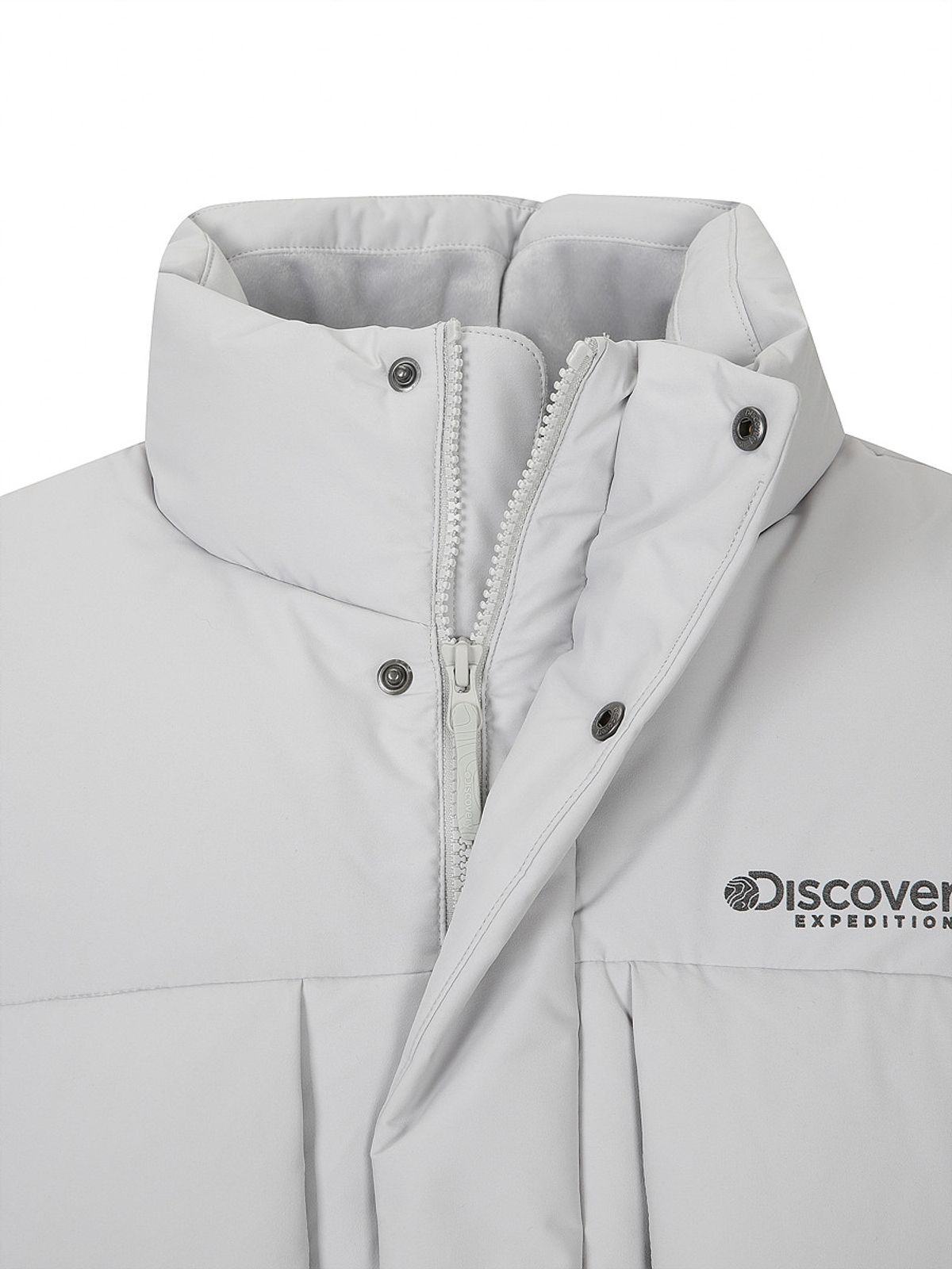 디스커버리 익스페디션(DISCOVERY EXPEDITION) 남성 레스터G 하이넥 구스다운 숏패딩 (L/GREY)