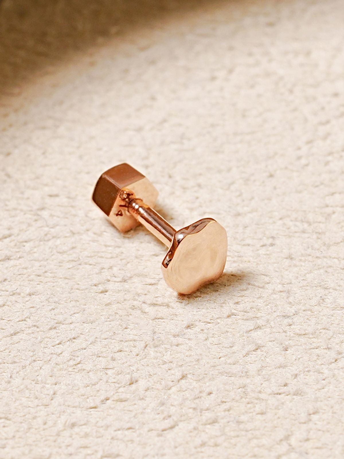 미니멀피어싱(MINIMALPIERCING) 14K 18K 러프 디스크 피어싱 귀걸이