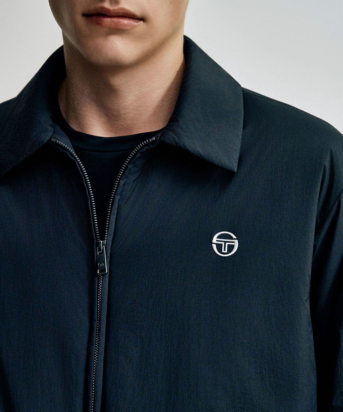 세르지오 타키니(SERGIO TACCHINI) M 쿠쉬라이트 초경량패딩 (Black)