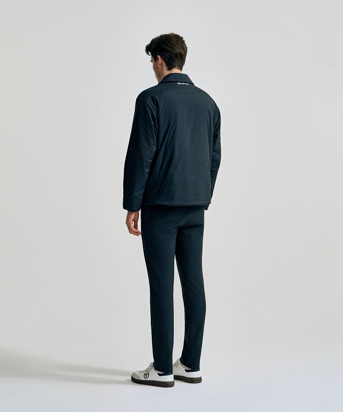 세르지오 타키니(SERGIO TACCHINI) M 쿠쉬라이트 초경량패딩 (Black)