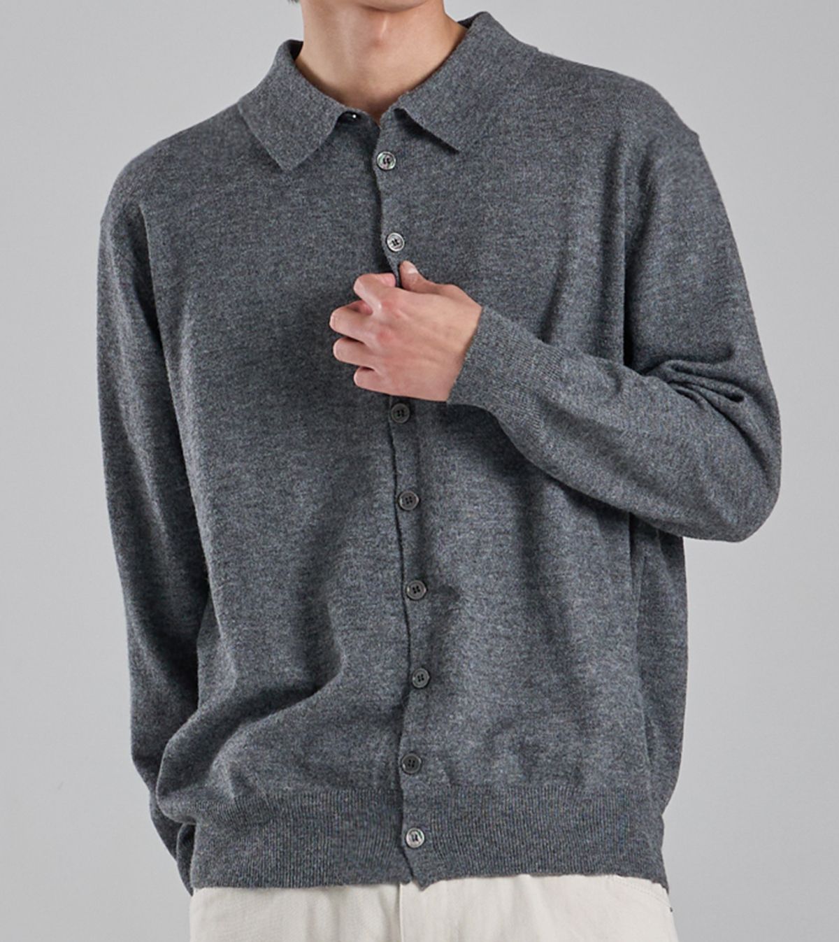 버튼서울(BUTTON SEOUL) 울블렌드 카라 니트 가디건 (그레이)