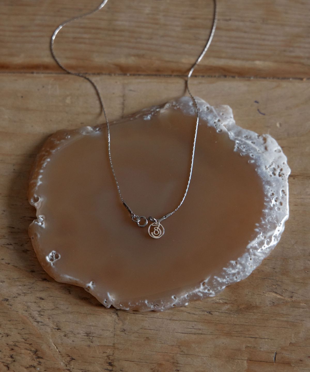 38컴온커먼(38COMEONCOMMON) Slim Glow Surgical Necklace (Silver)