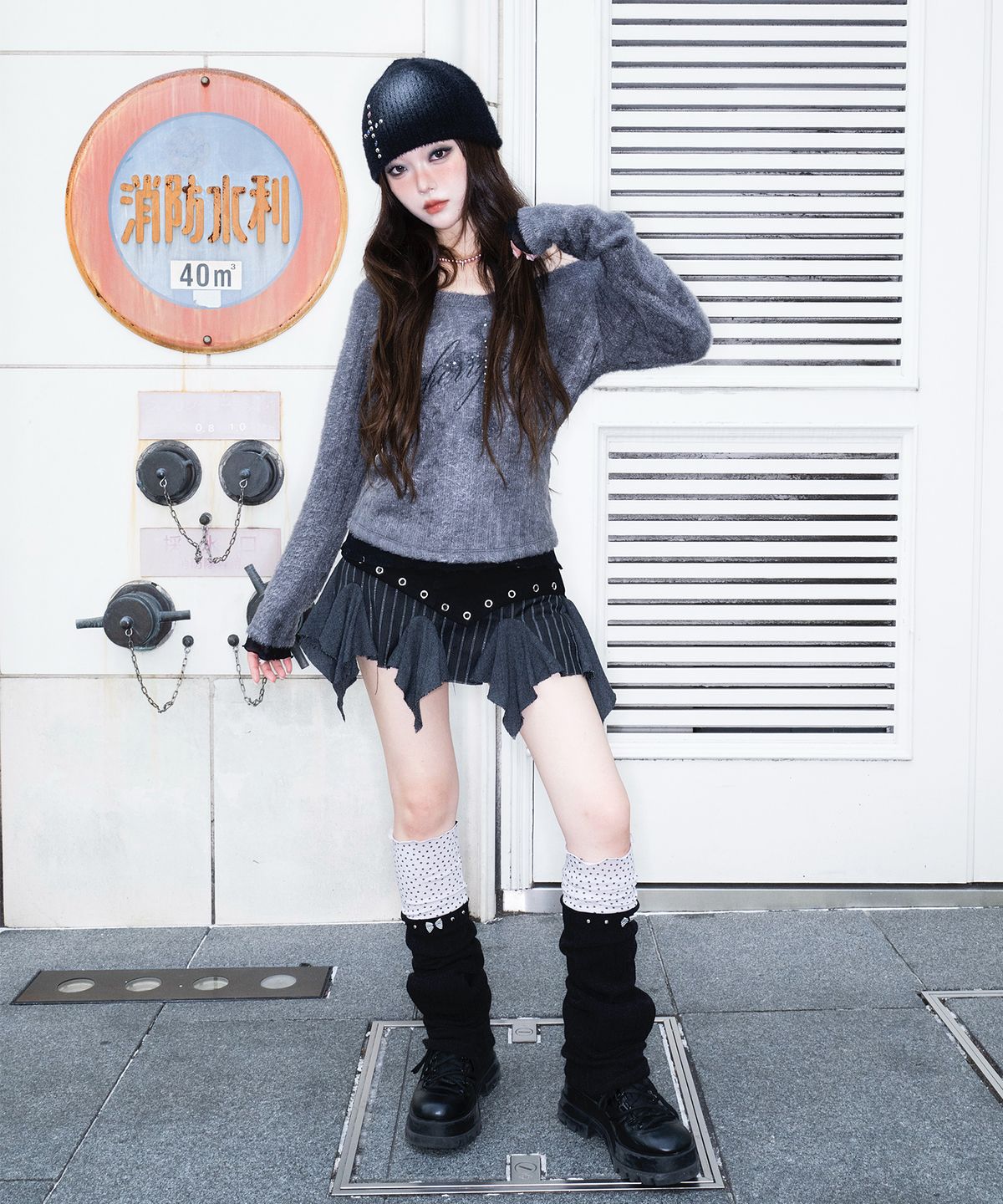 체리퀴리(CHERRYQUIRI) starry leg warmer - black