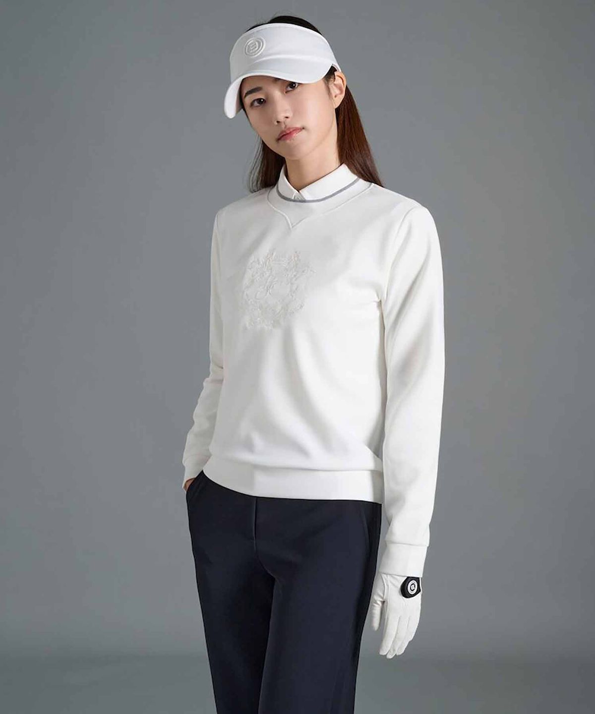 빈폴골프(BEANPOLE GOLF) 여성 원포인트 블루종핏 긴소매 티셔츠 - 화이트