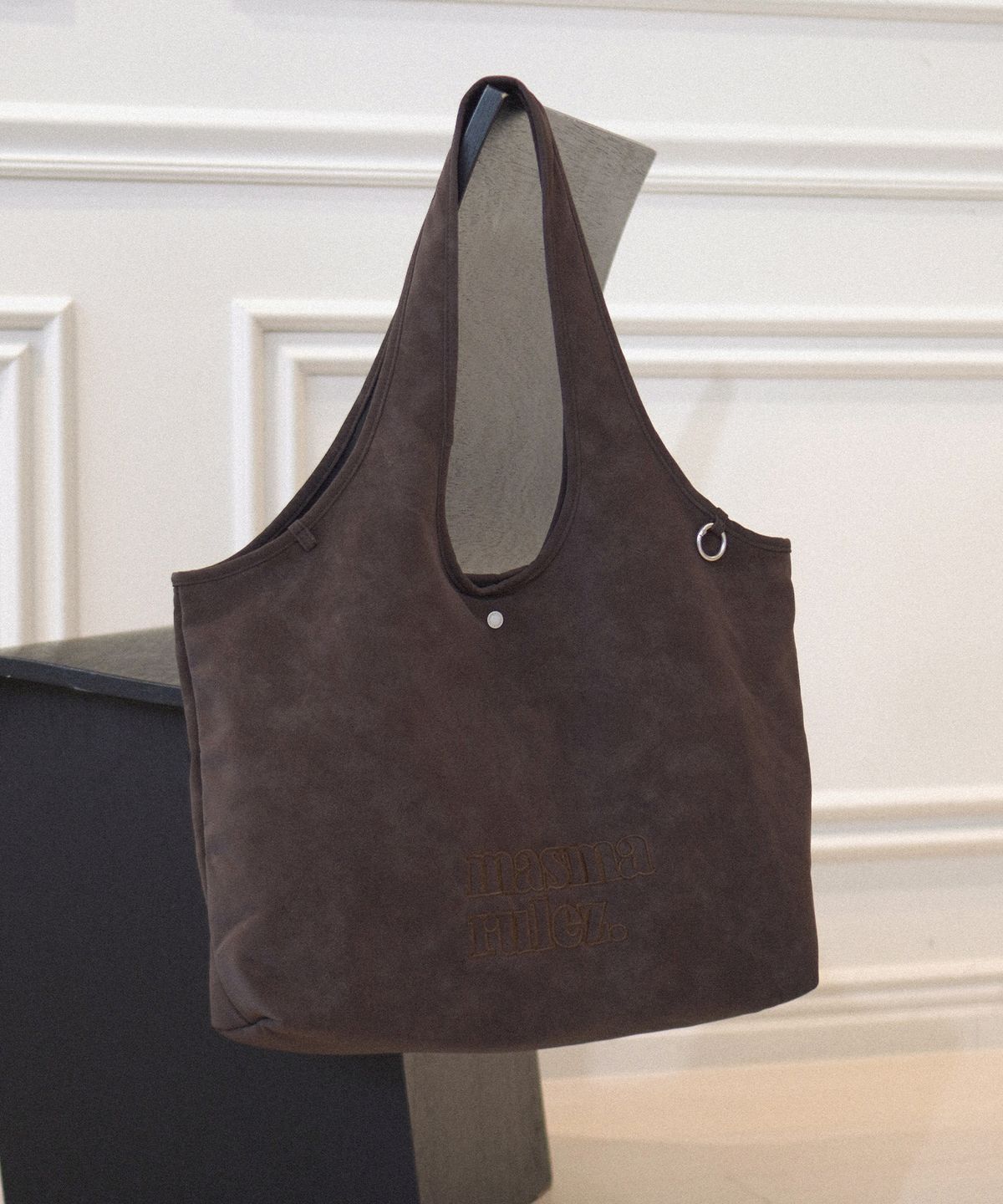 마스마룰즈(MASMARULEZ) Loose fit big shoulder bag_Vintage mocha brown