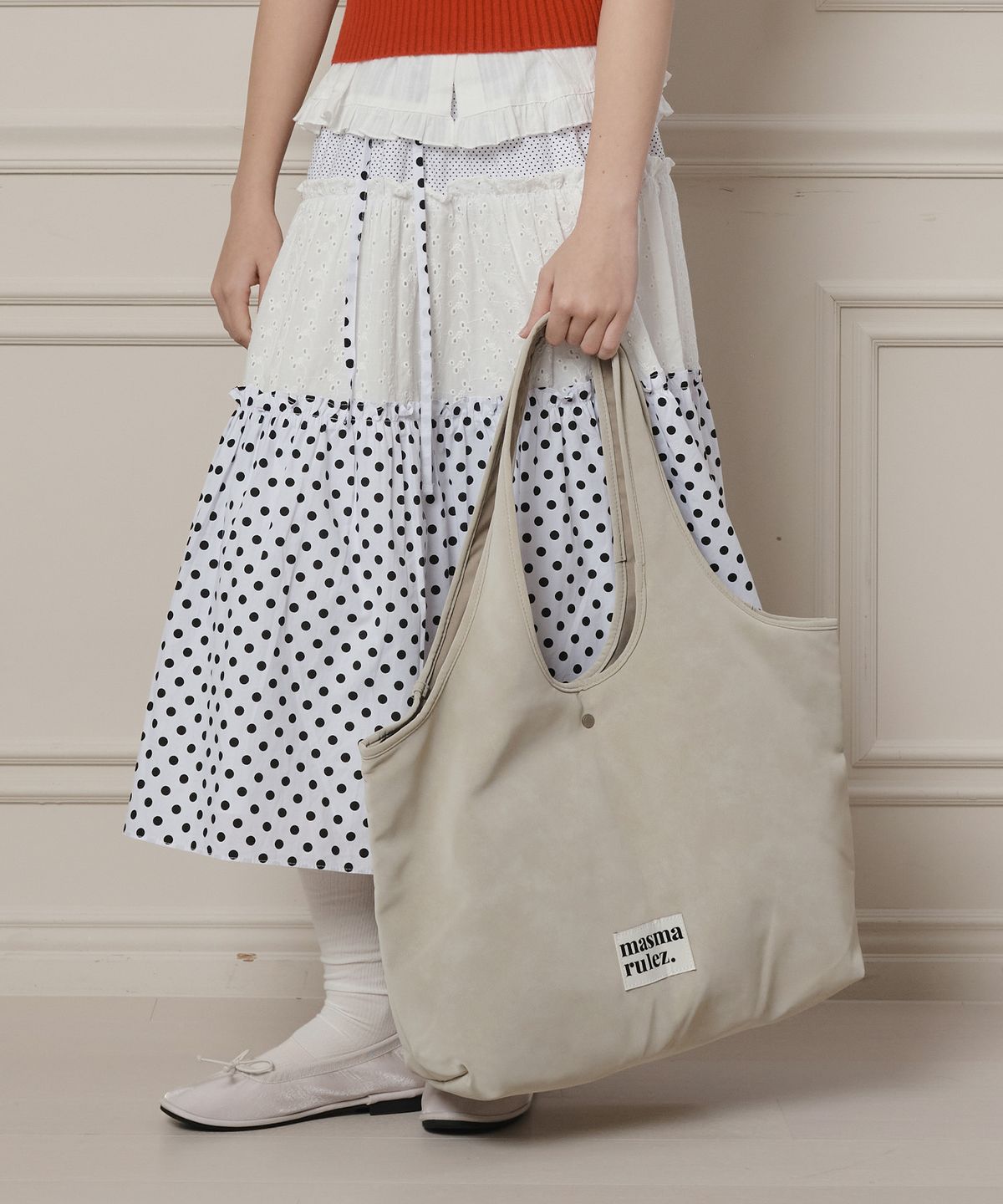 마스마룰즈(MASMARULEZ) Loose fit big shoulder bag_Vintage ivory