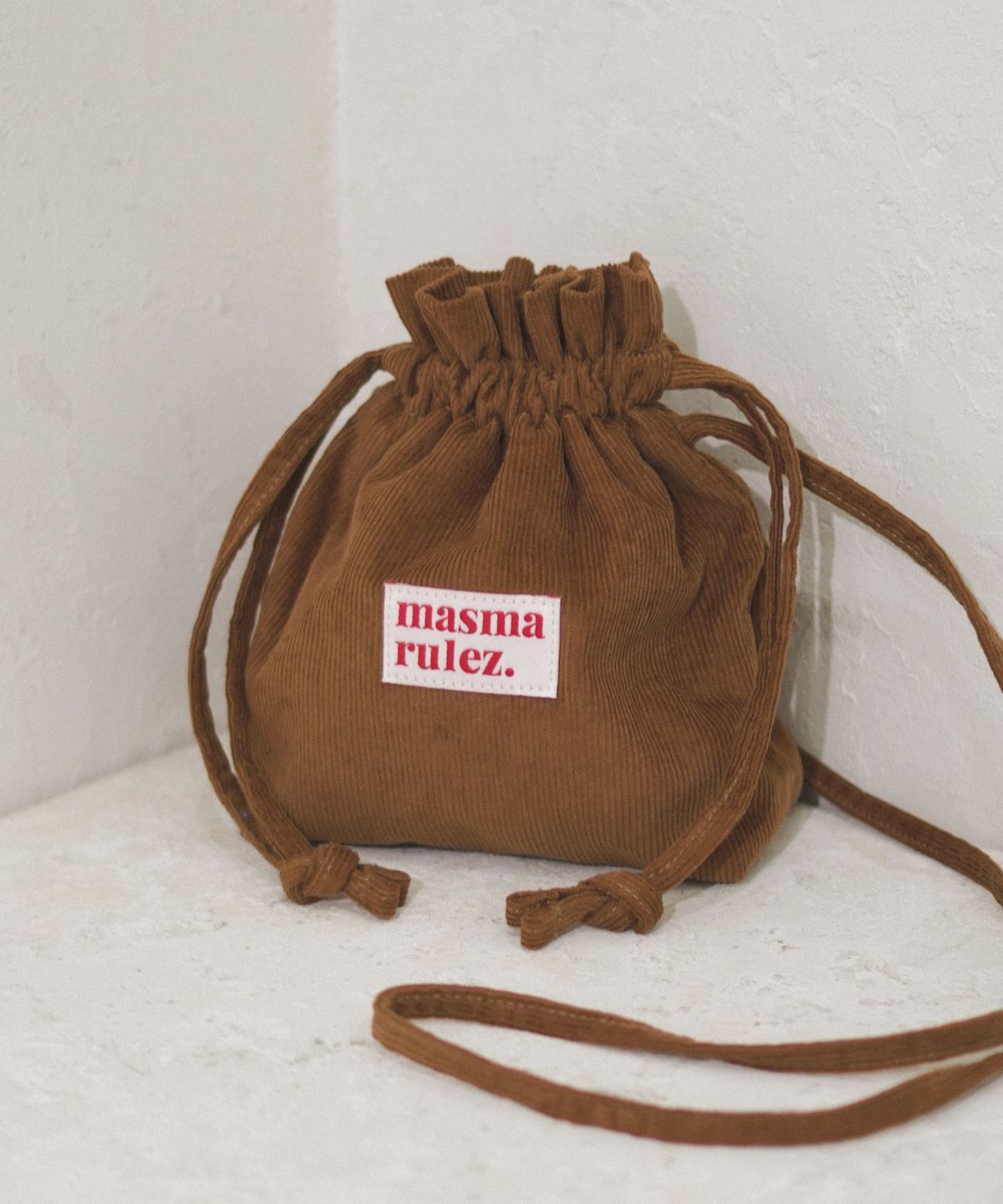 마스마룰즈(MASMARULEZ) String cross bag_Corduroy Camel