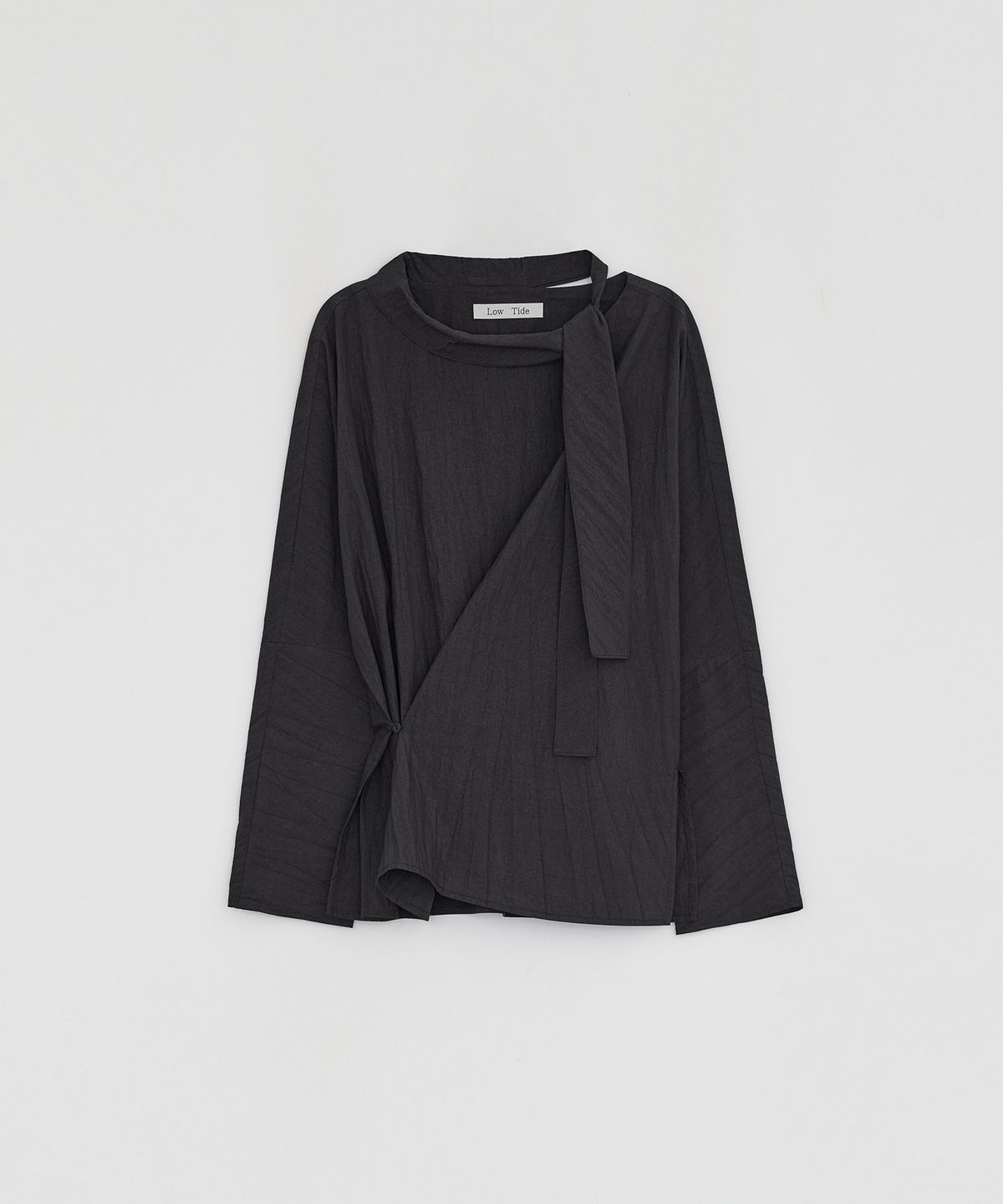 로우타이드(LOW TIDE) SCARF BLOUSE [CHARCOAL]