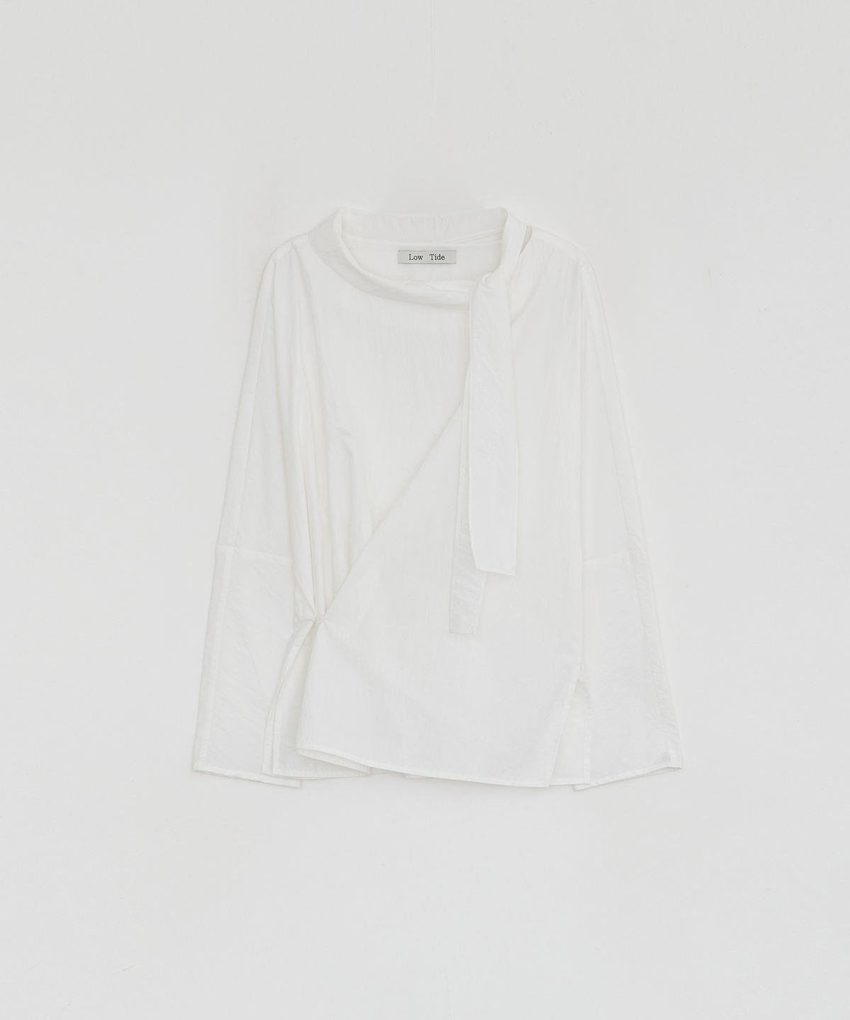 로우타이드(LOW TIDE) SCARF BLOUSE [WHITE]
