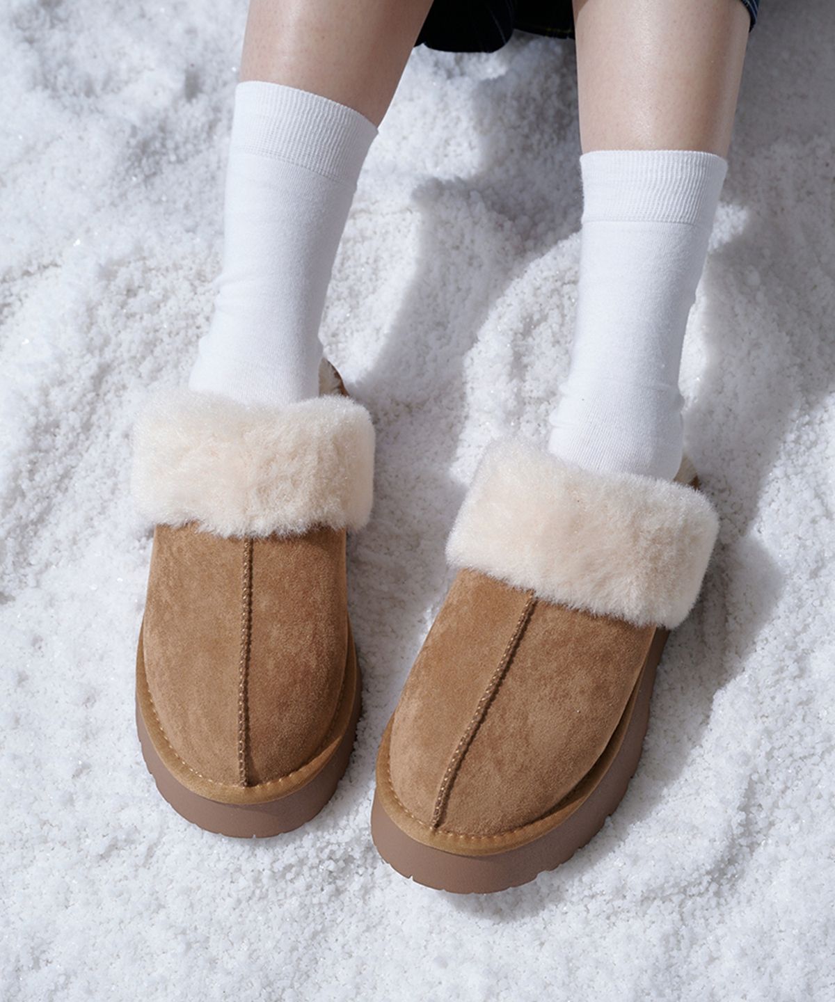 포른른(FORRR) Flatform Fur Slippers - 2Color