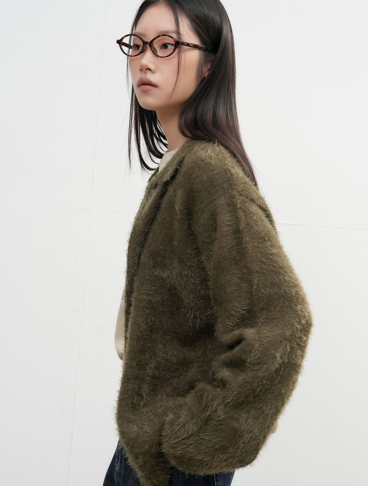 제너럴아이디어(GENERALIDEA) UNISEX 헤어리 집업 카라 가디건 [KHAKI] / SBE4U04009
