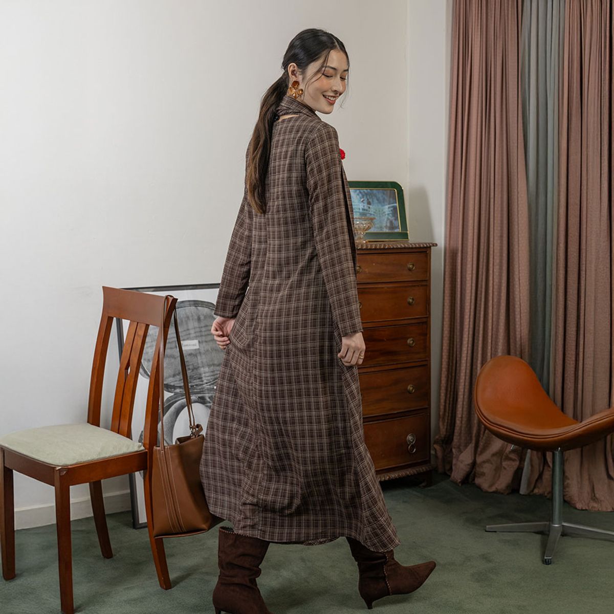 랭썬(LANGSON) LS_Plaid long-sleeved dress_2color