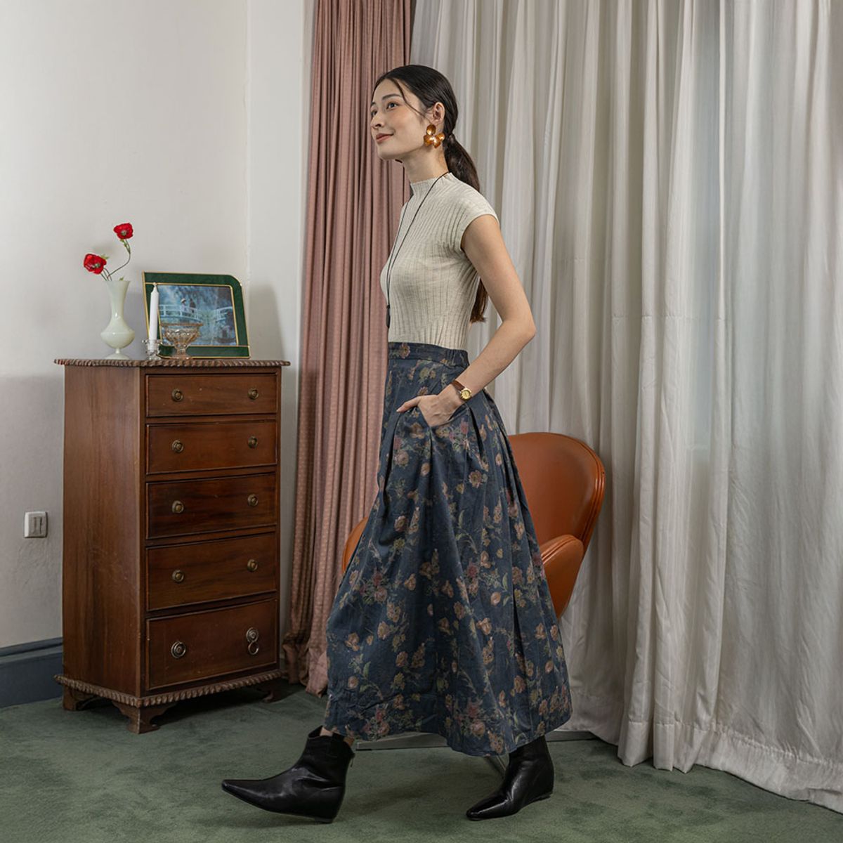 랭썬(LANGSON) LS_Midnight flower skirt_NAVY