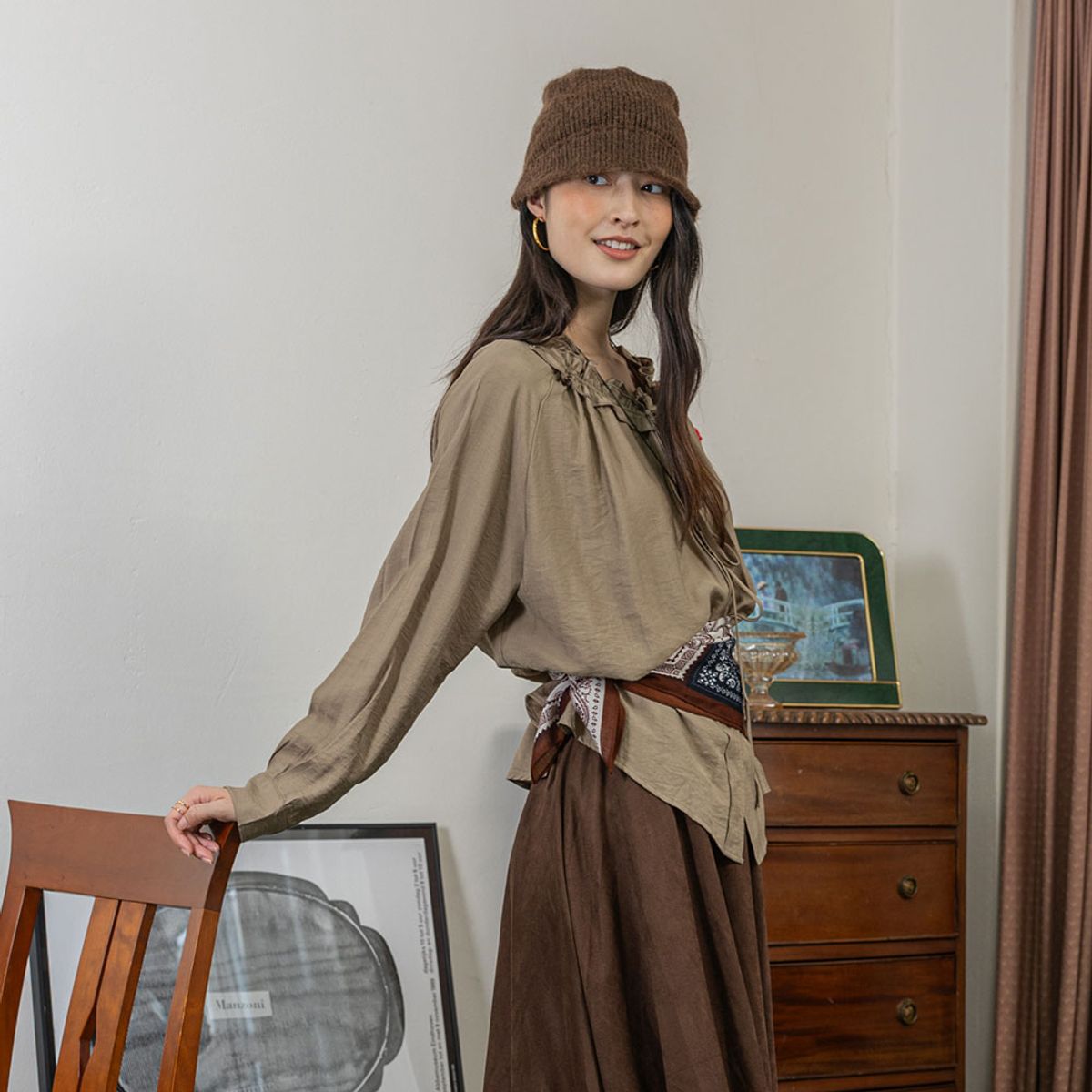 랭썬(LANGSON) LS_Fungus collar ribbon shirt_KHAKI