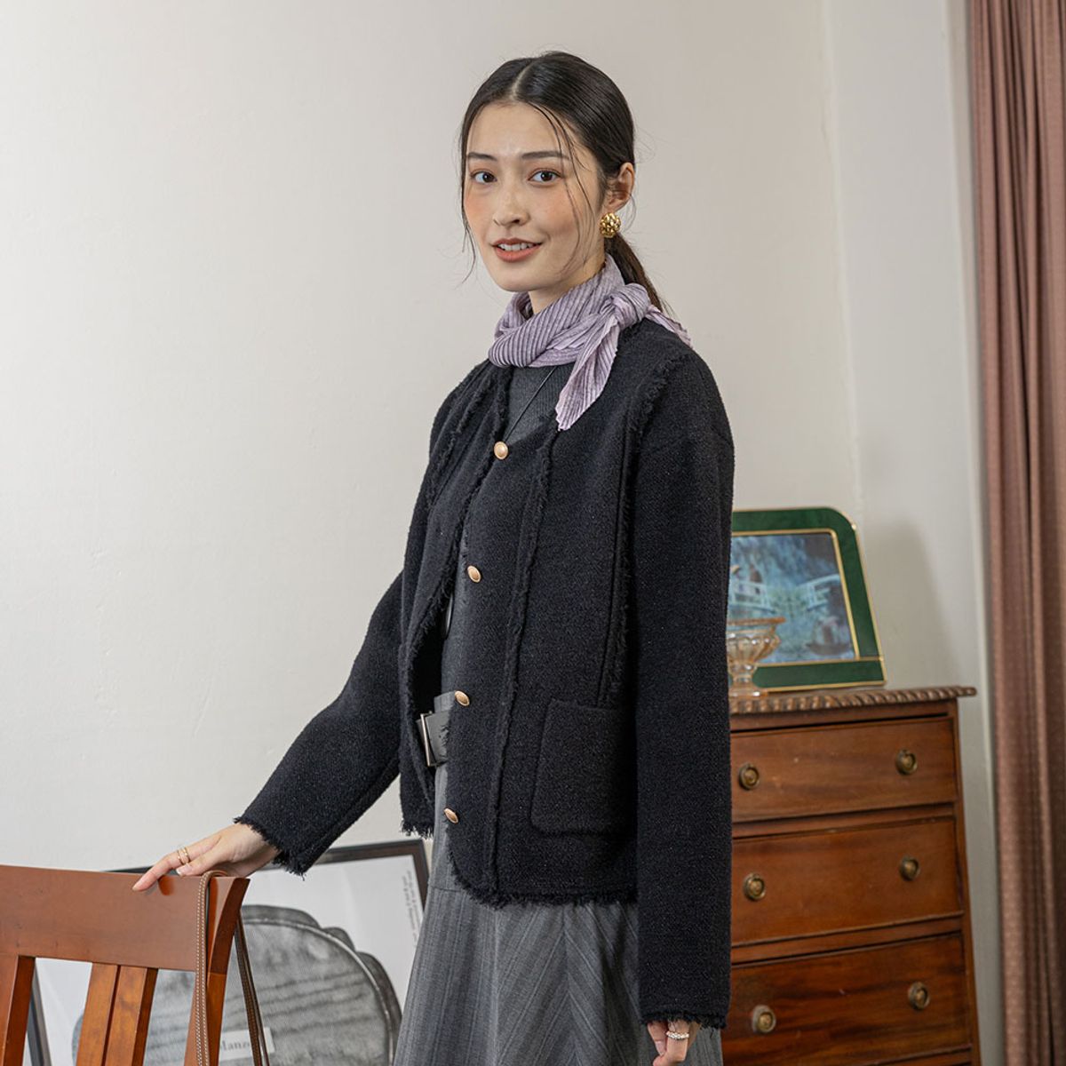 랭썬(LANGSON) LS_Round button knitted jacket_BLACK