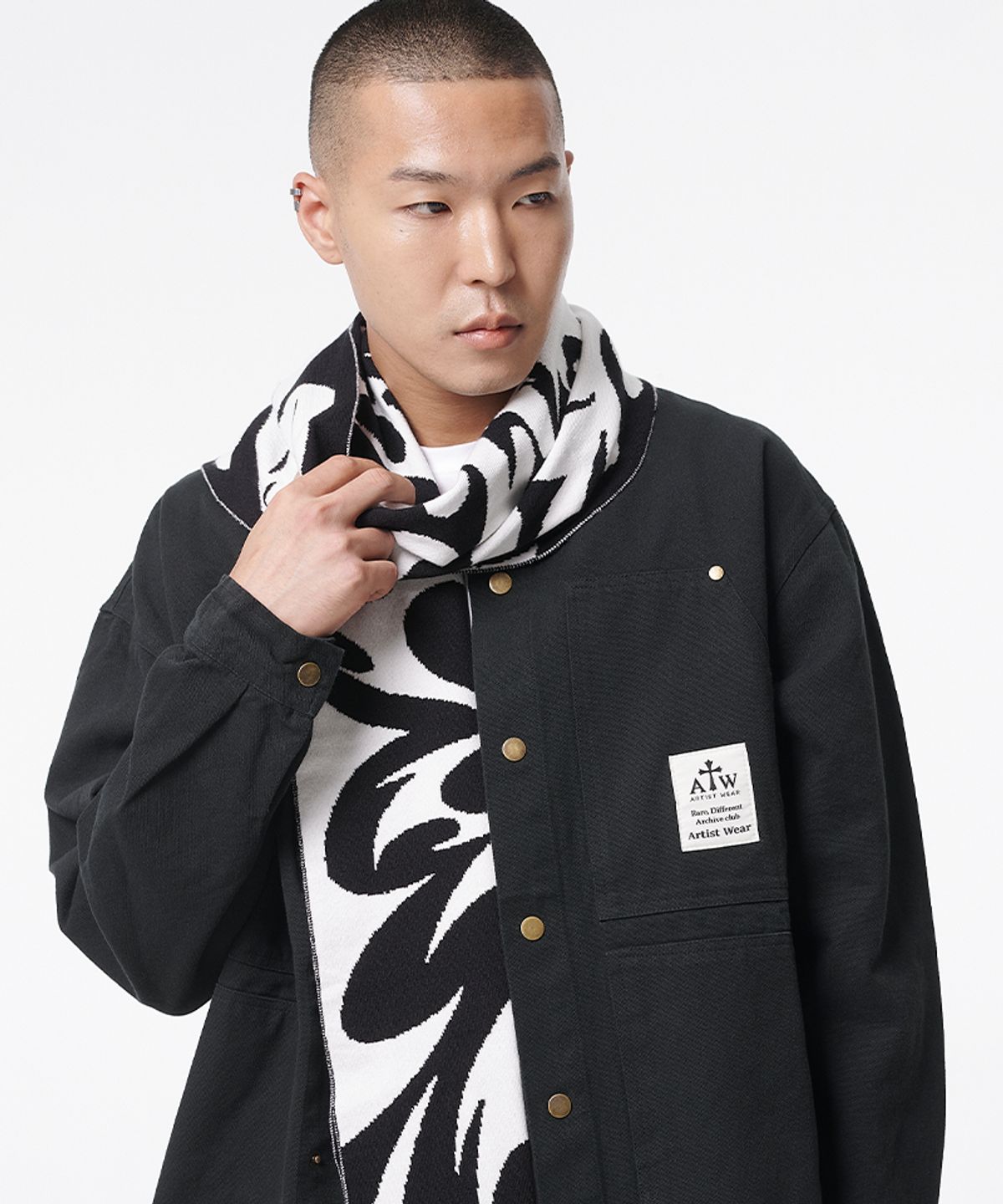 아티스트웨어(ARTISTWEAR) 모노 웨이브 그래픽 머플러