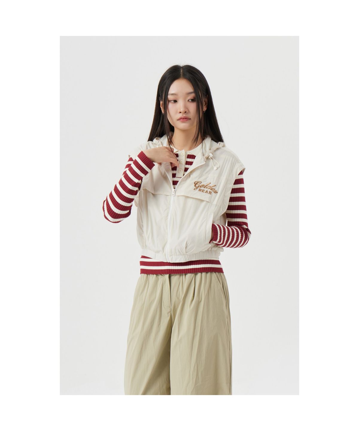 골든베어(GOLDEN BEAR) (W) Back Graphic Fleece Vest G5VAW25821IVX