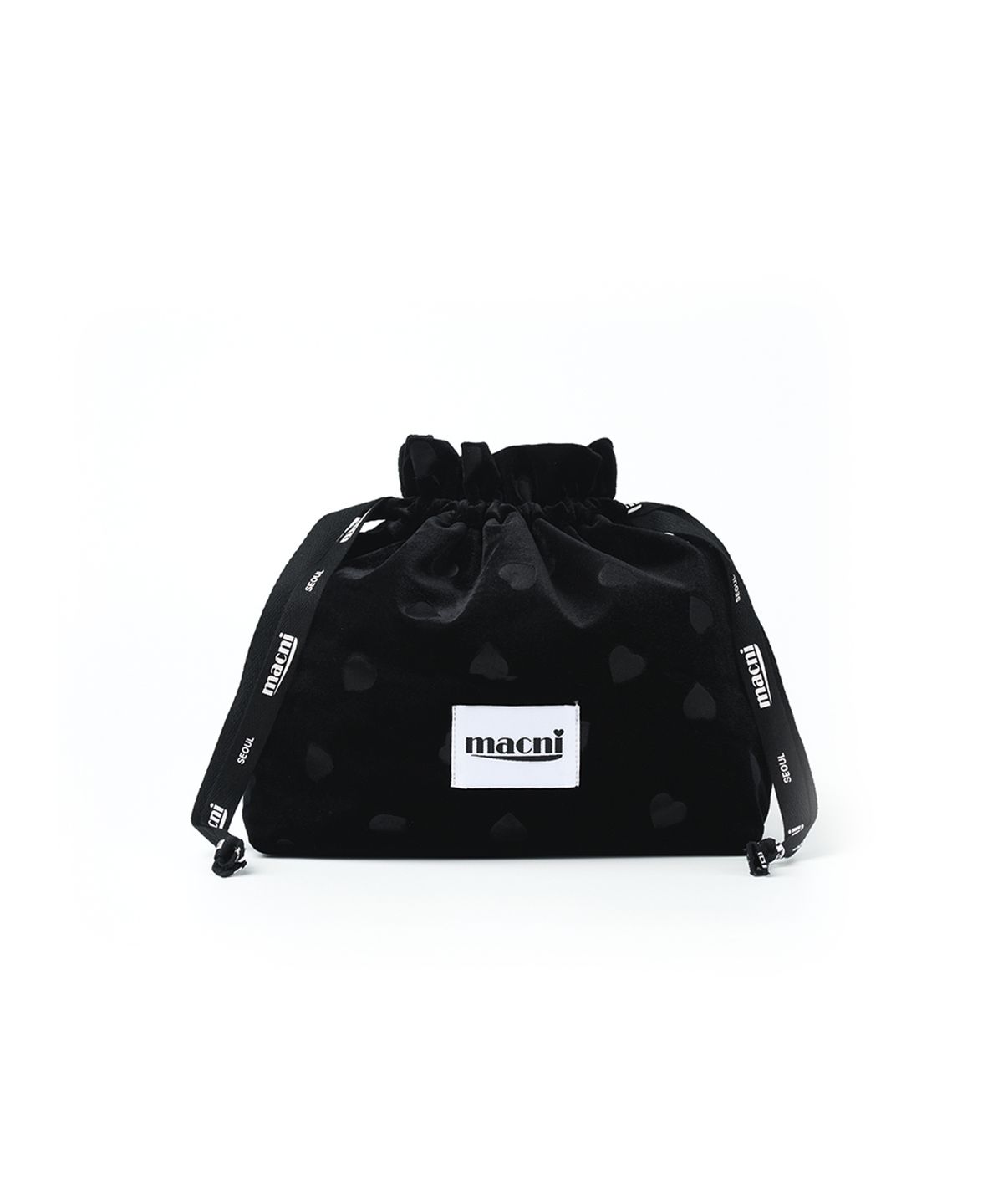 마크니(MACNI) HEART VELVET STRING POUCH BAG BLACK
